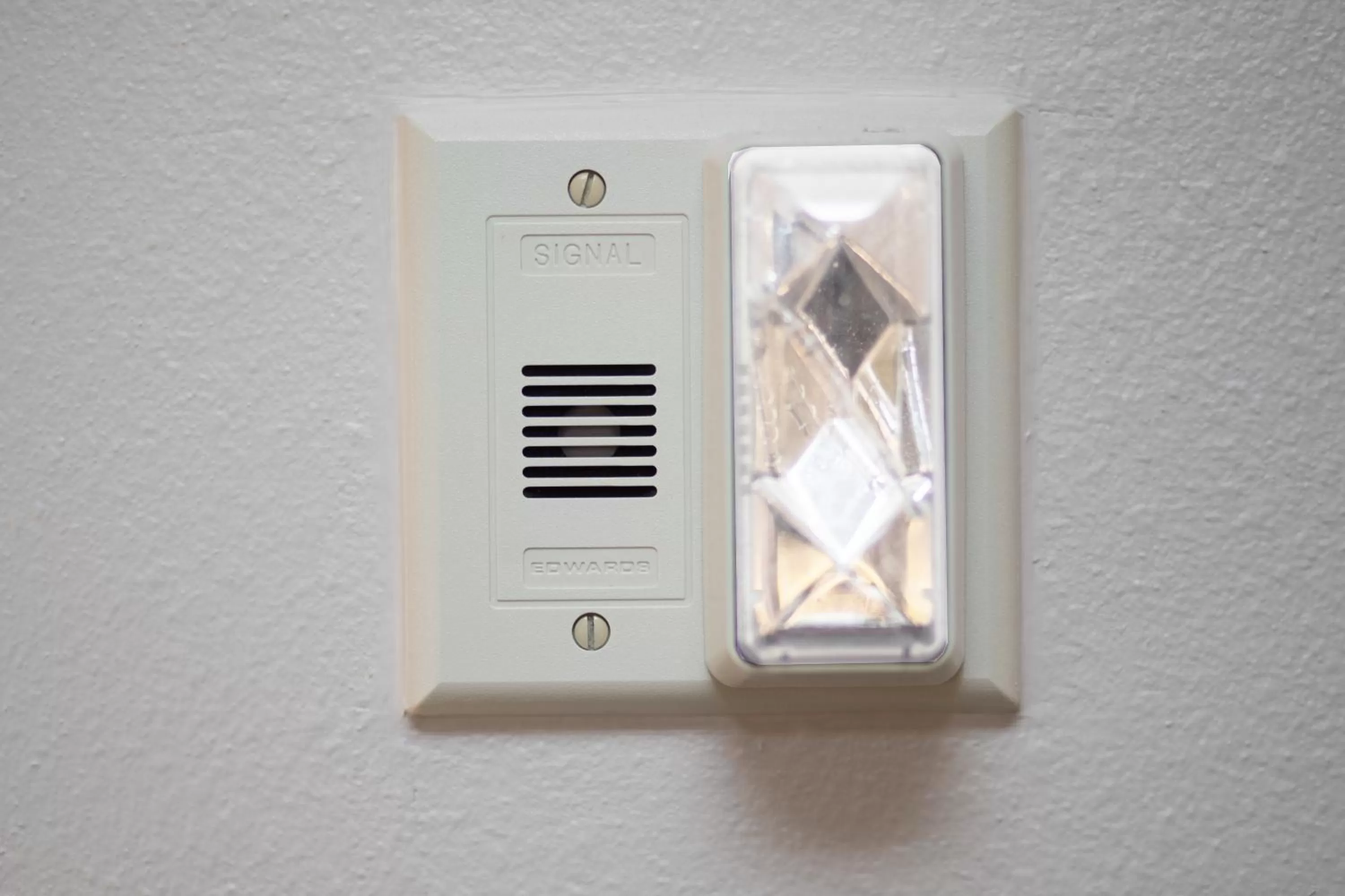 King Room - Mobility Access/Roll in Shower - Non-Smoking in Holiday Inn Express Hotel & Suites Longmont by IHG