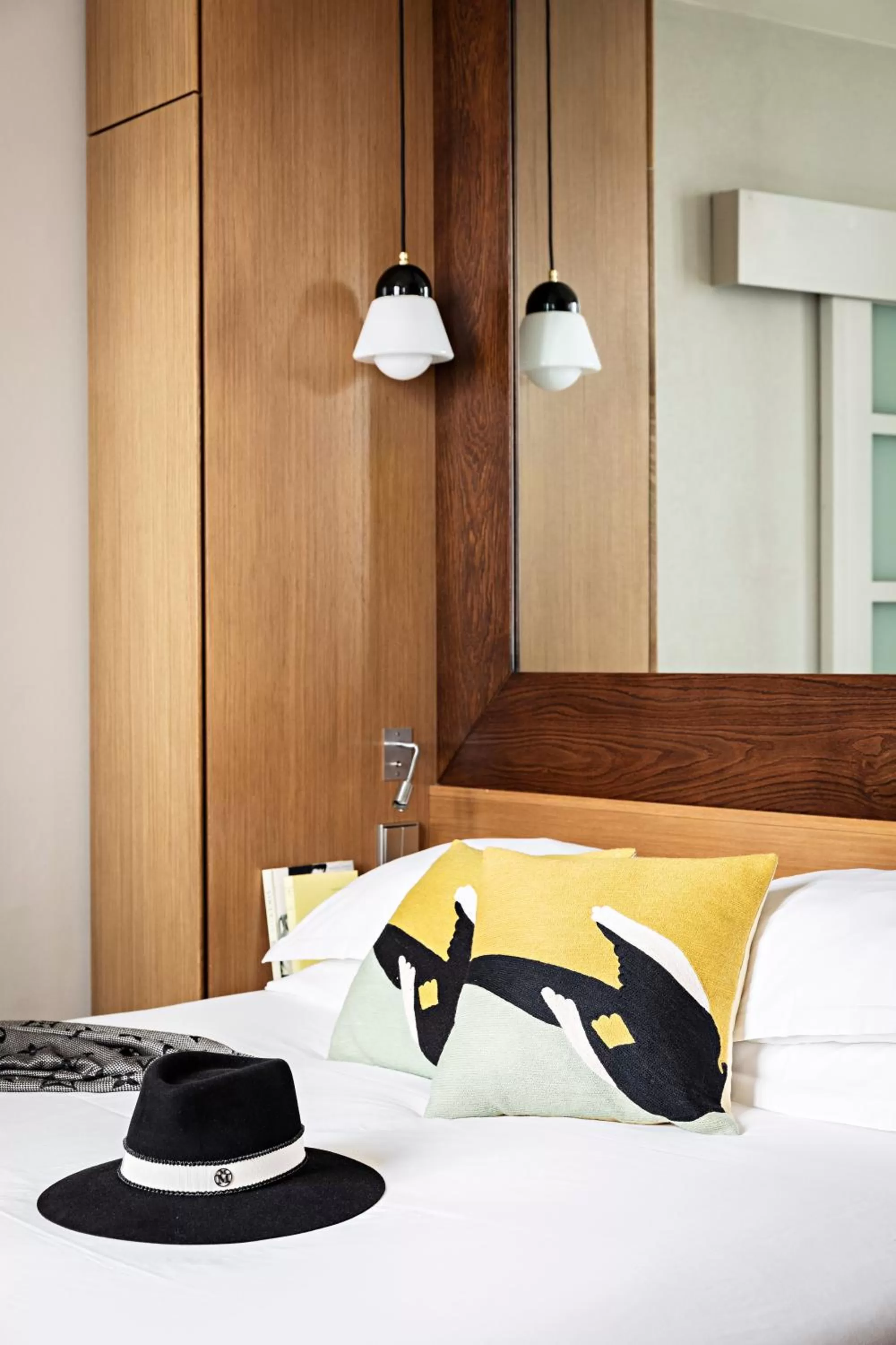 Standard Double Room - Disability Access in Holiday Inn Paris Palais de l'Elysée by IHG