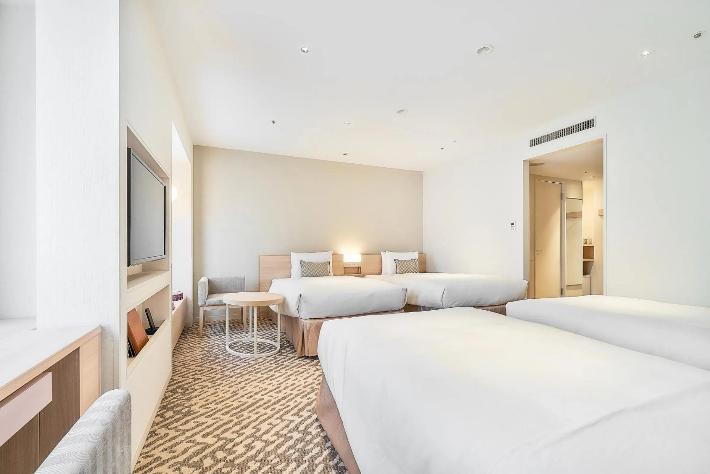 Standard Quadruple Room - Non-Smoking in Keio Plaza Hotel Sapporo