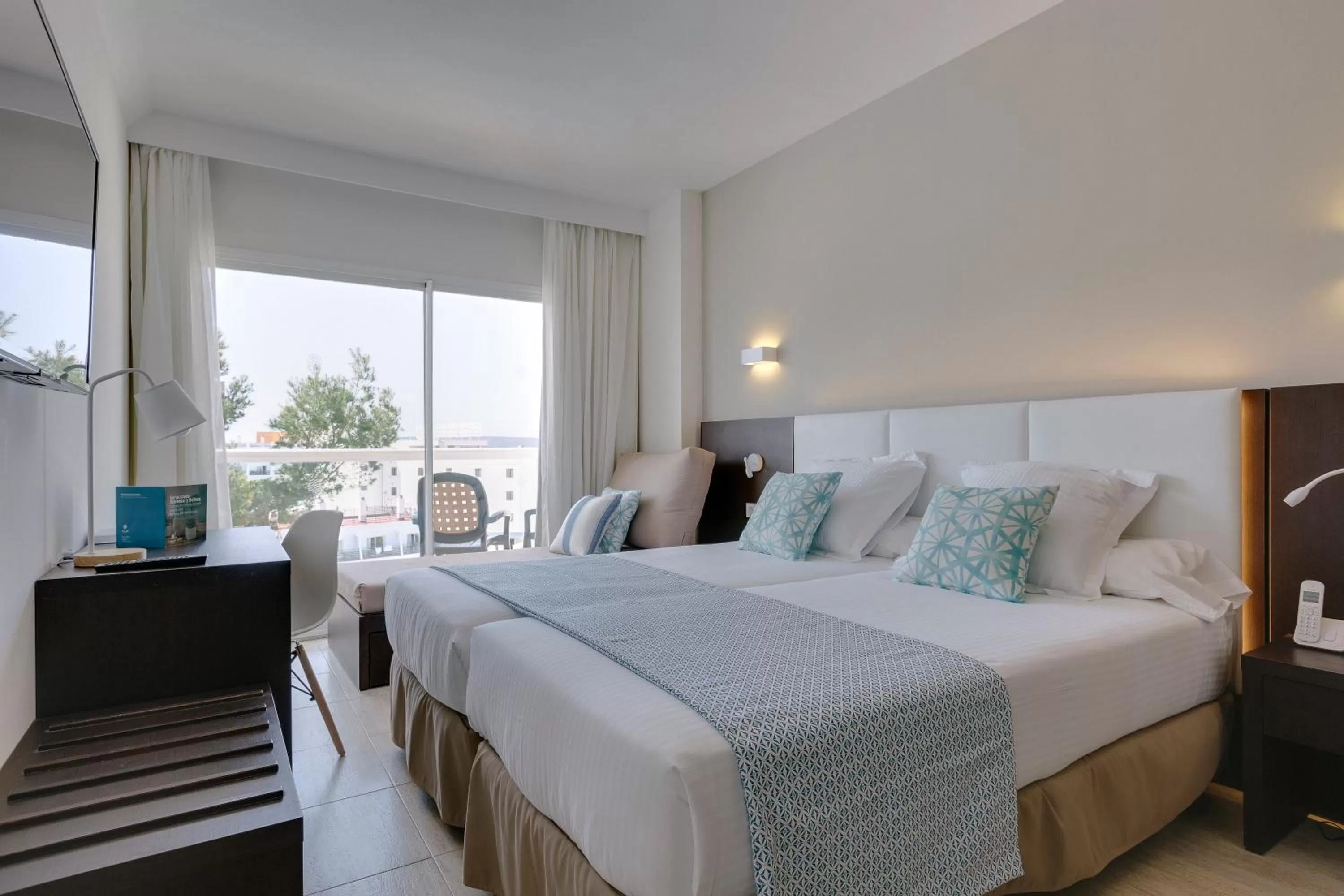 Double Room in ILUNION Palmanova Mallorca