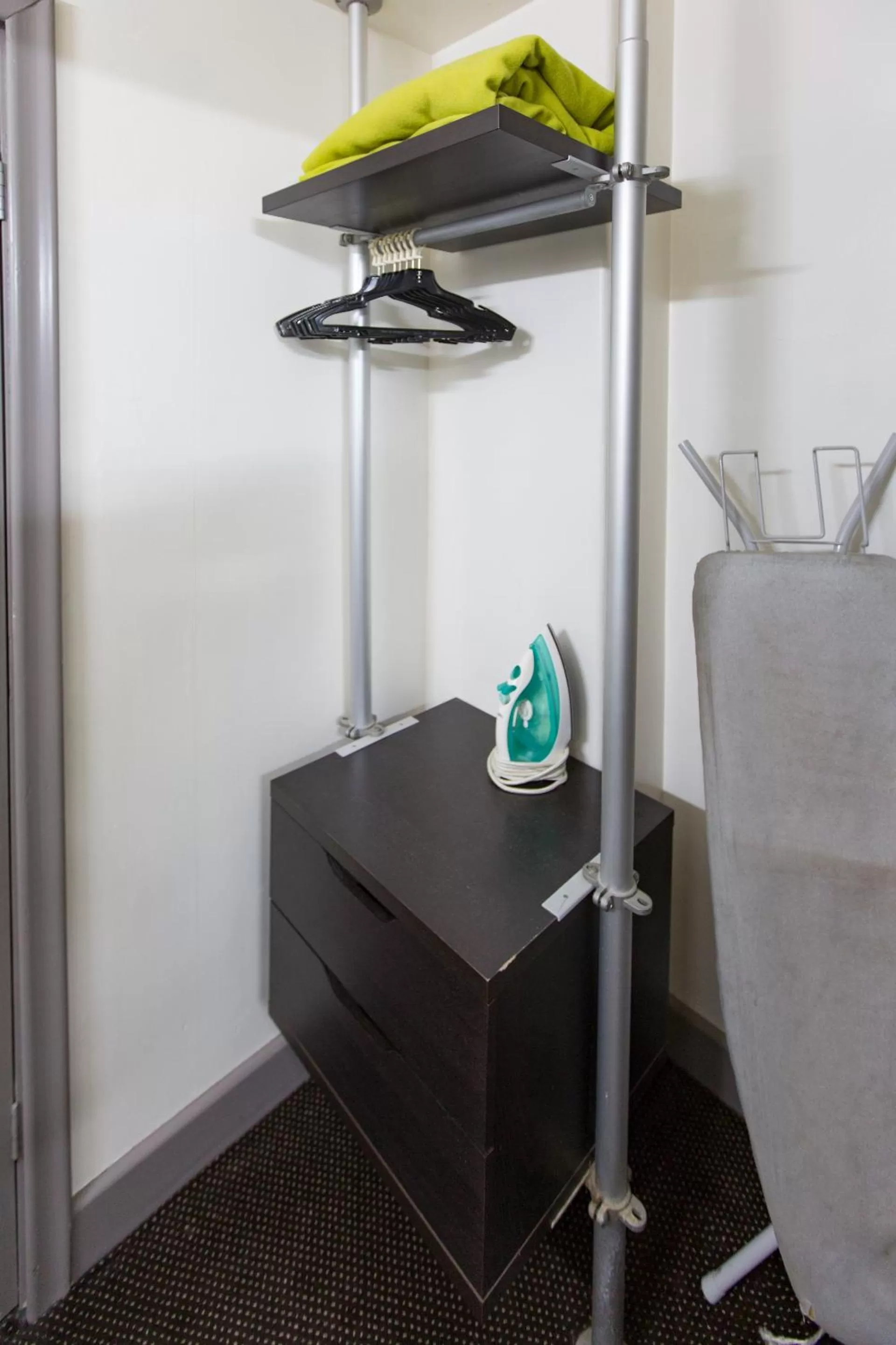 Standard Twin Room in City Square Motel