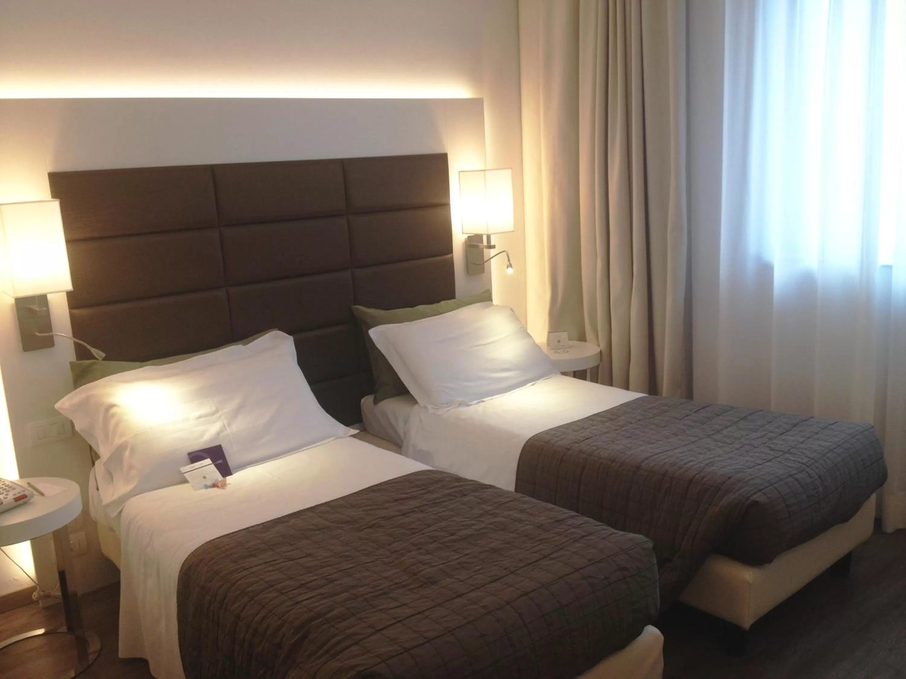 Standard Twin Room in Mercure Bergamo Aeroporto