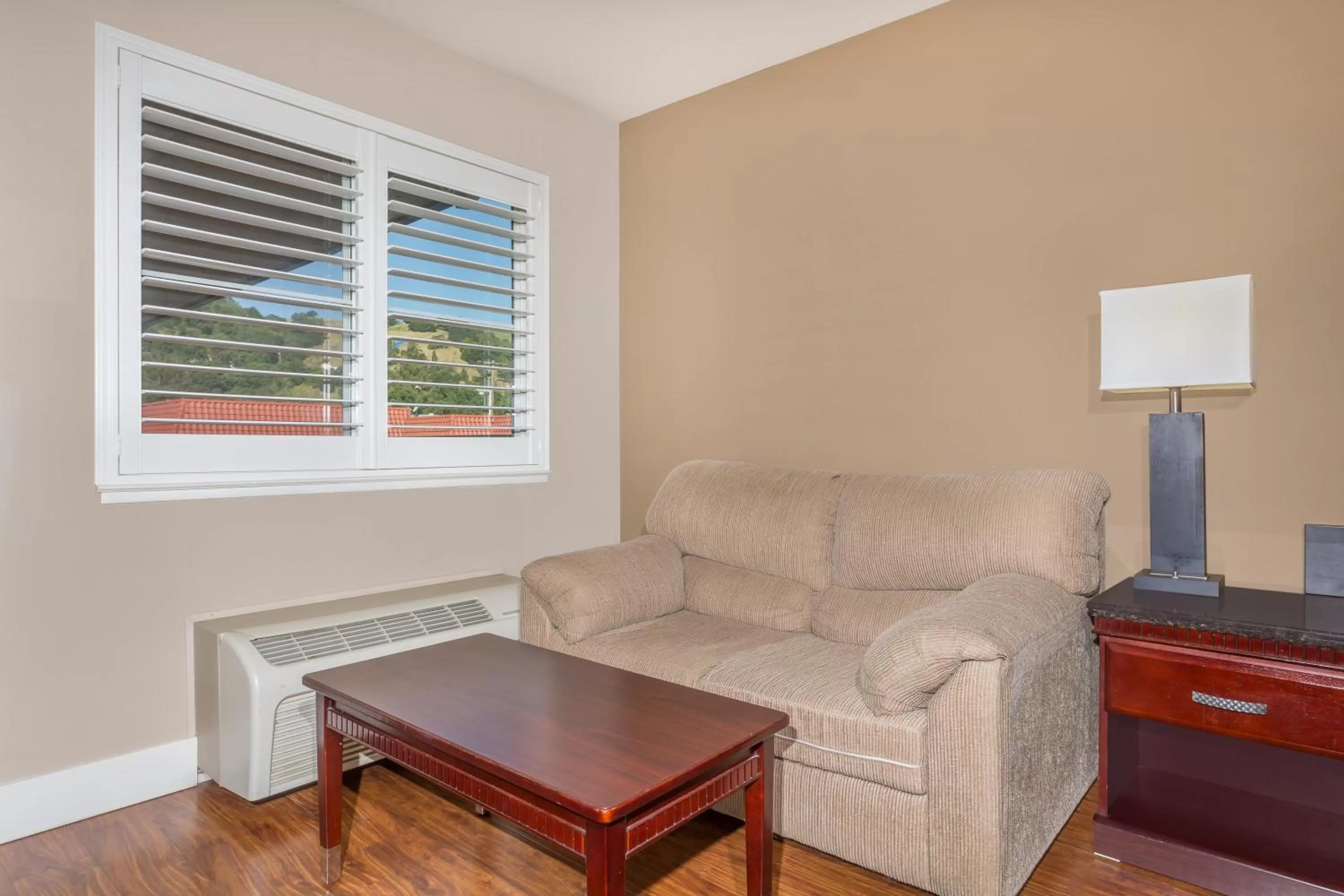 Queen Room - Non-Smoking in Super 8 by Wyndham Martinez