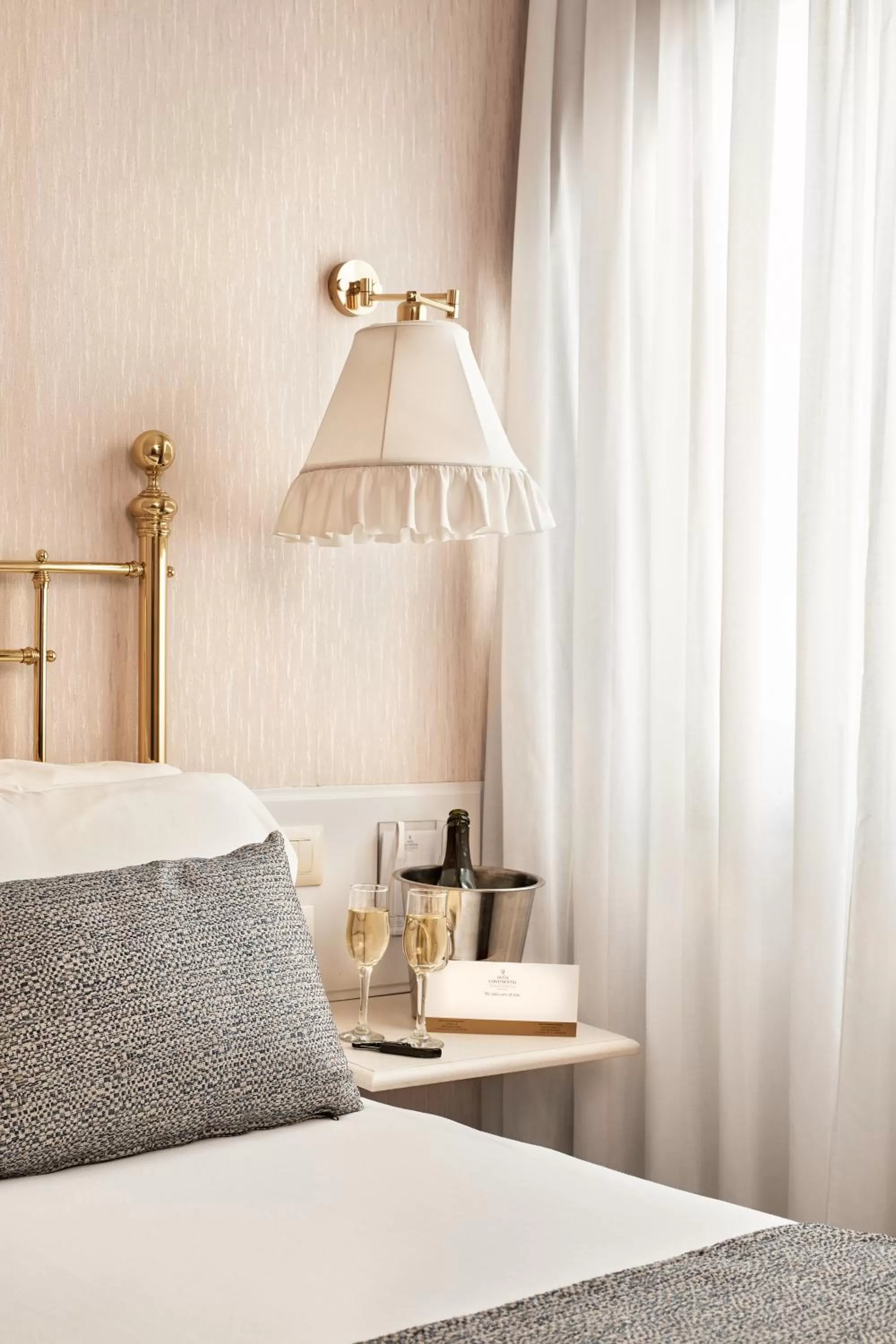 Single Room in Hotel Continental Barcelona