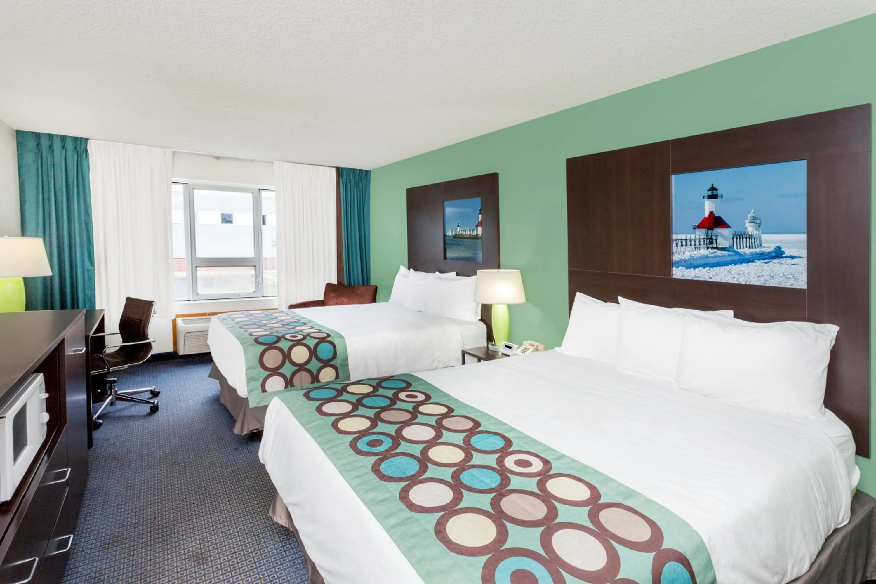 Twin Room with 2 Queen Beds, Exterior Hall, Non-Smoking in Super 8 by Wyndham Stevensville St Joseph