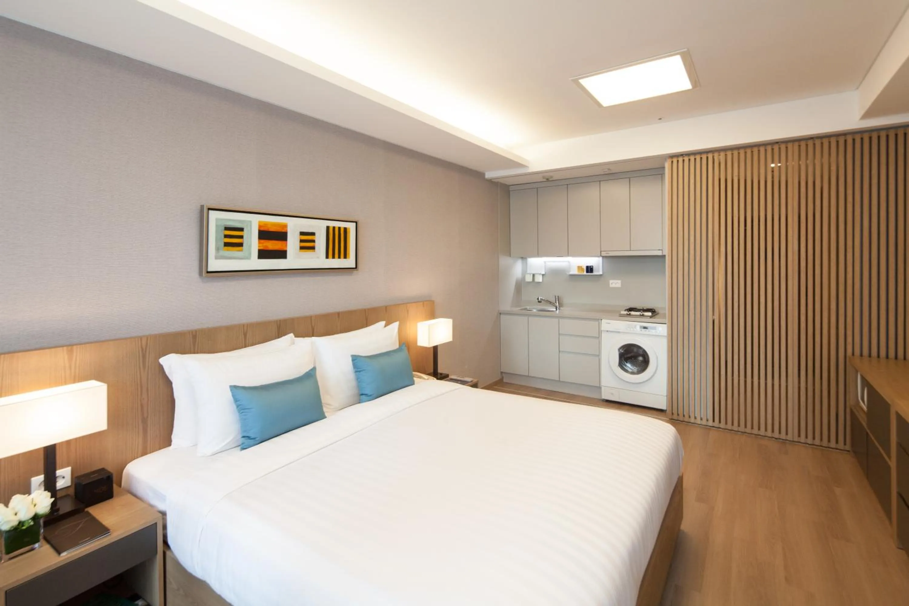 Double Studio in Fraser Place Central Seoul