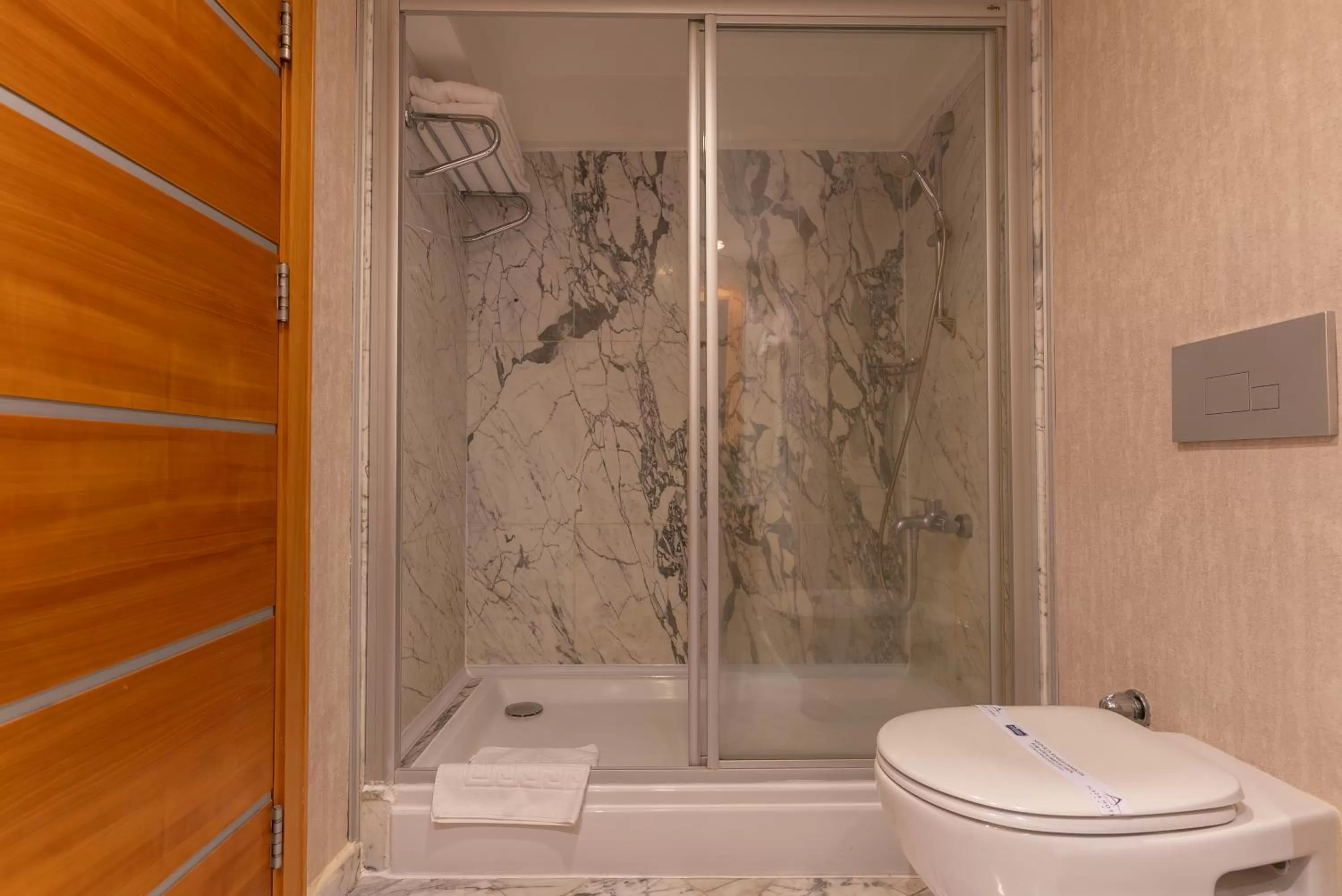 Deluxe Room in Ankara Plaza Hotel