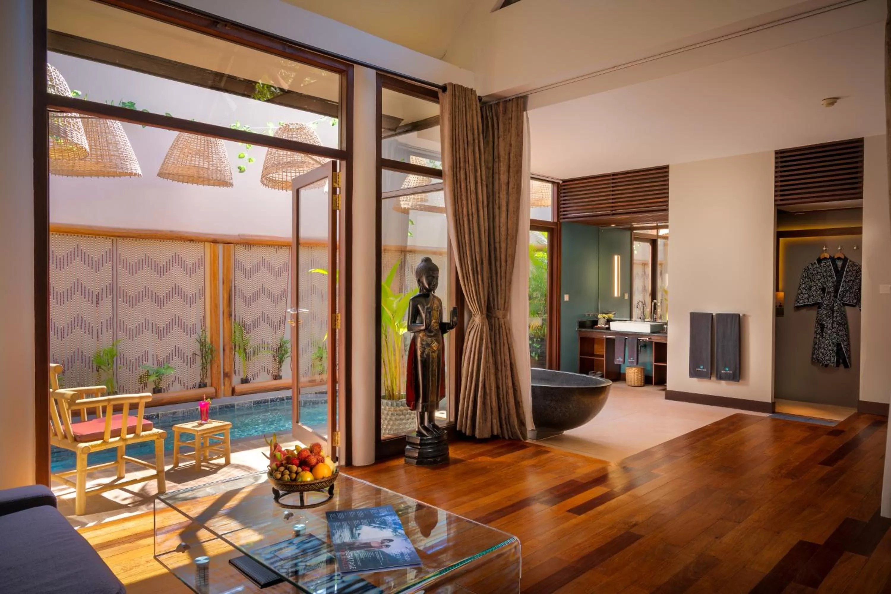 Suite with Private Pool in Heritage Suites Hotel