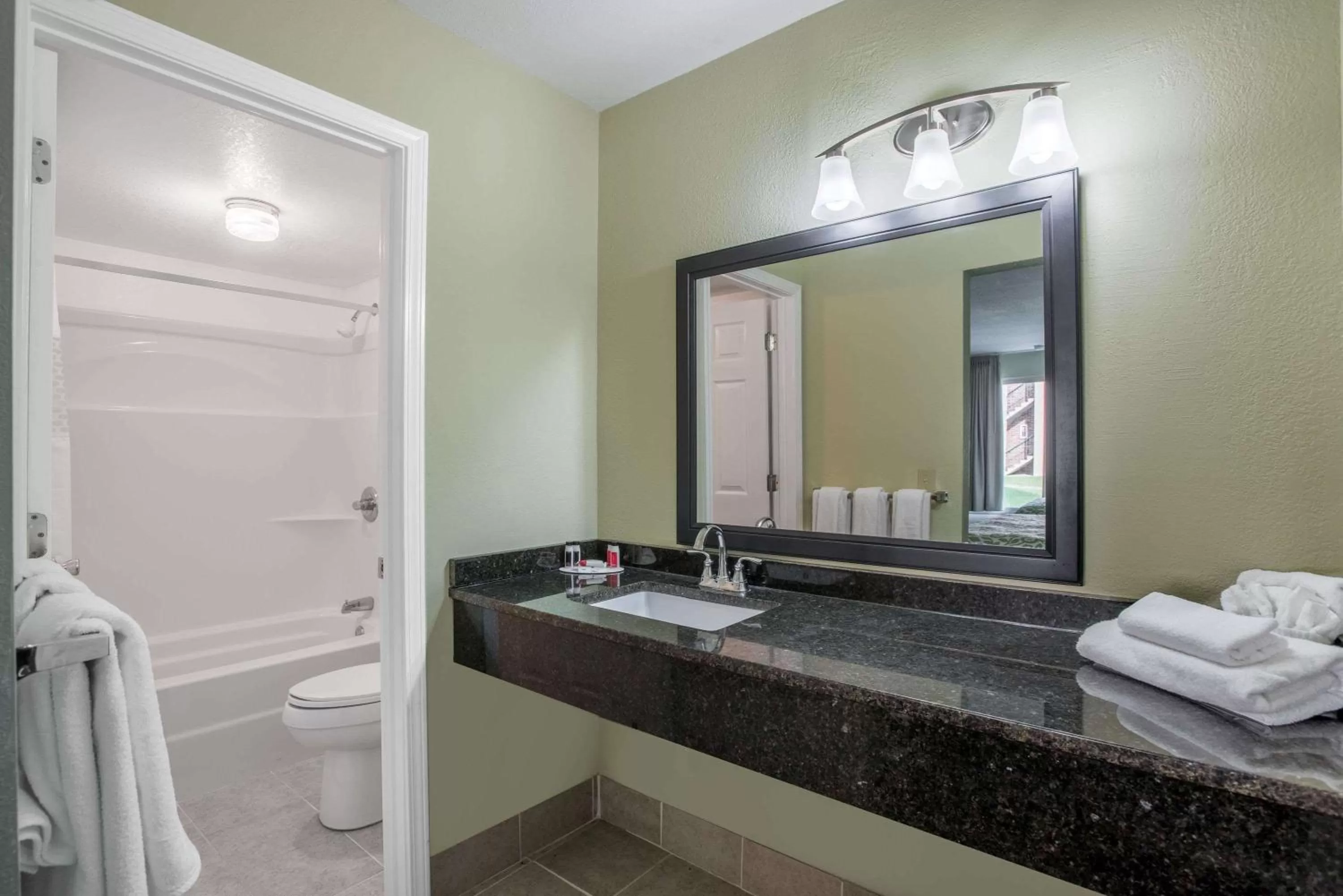 Standard Double Room - Non-Smoking in Days Inn by Wyndham Jellico - Tennessee State Line