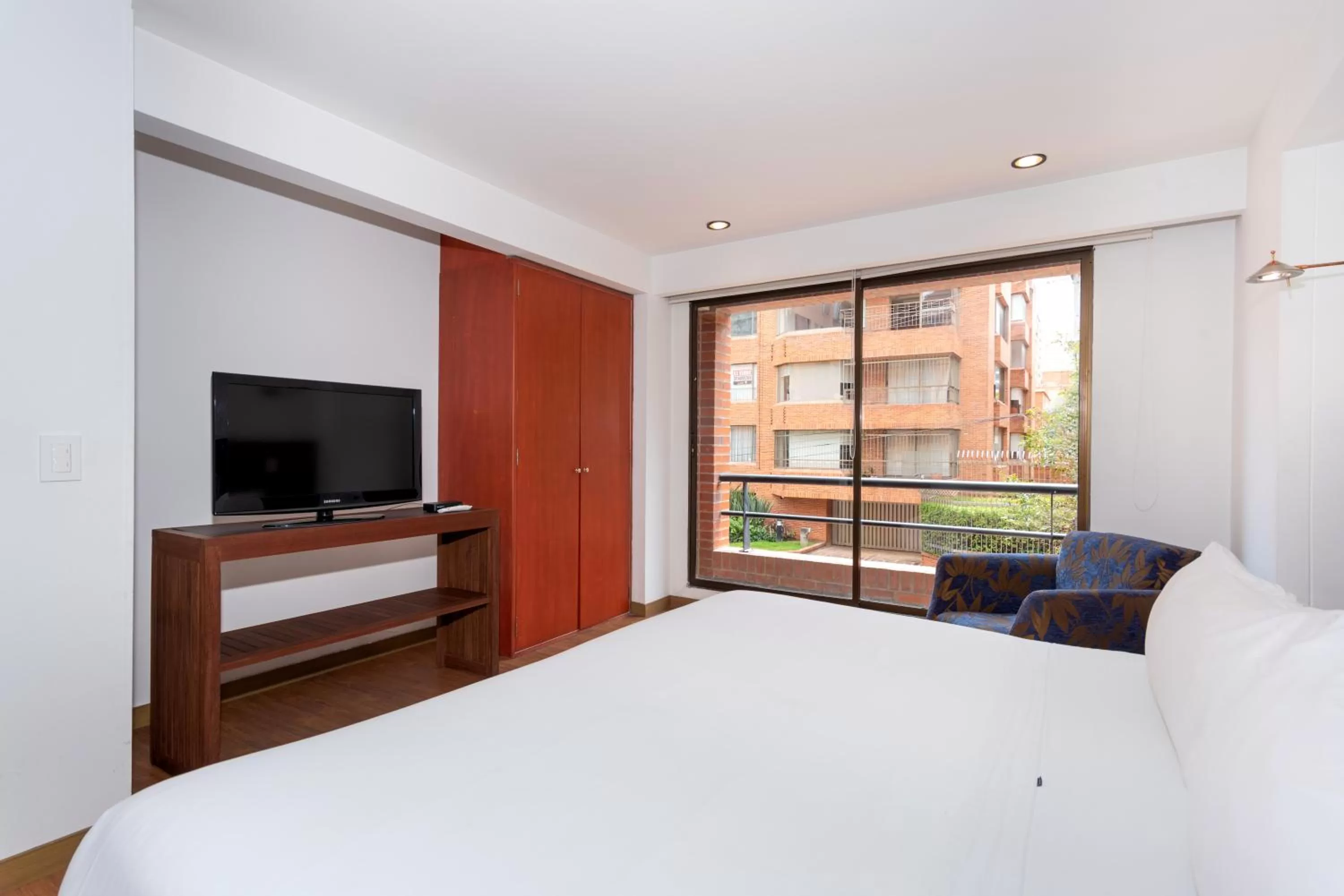 Deluxe Suite with Spa Bath in GIO Suites Parque 93 Bogotá