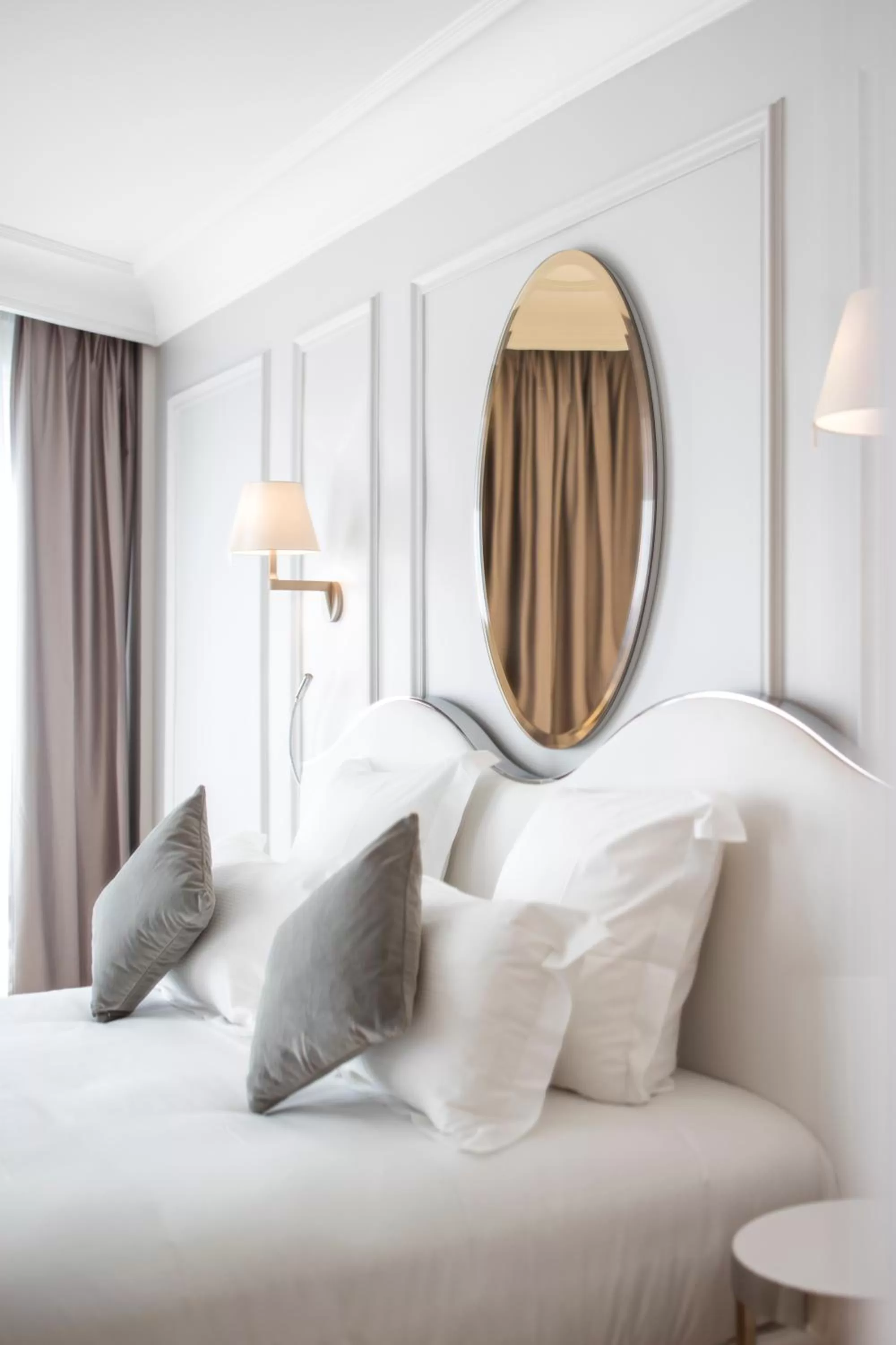 Superior Triple Room in Hotel Trinité Haussmann