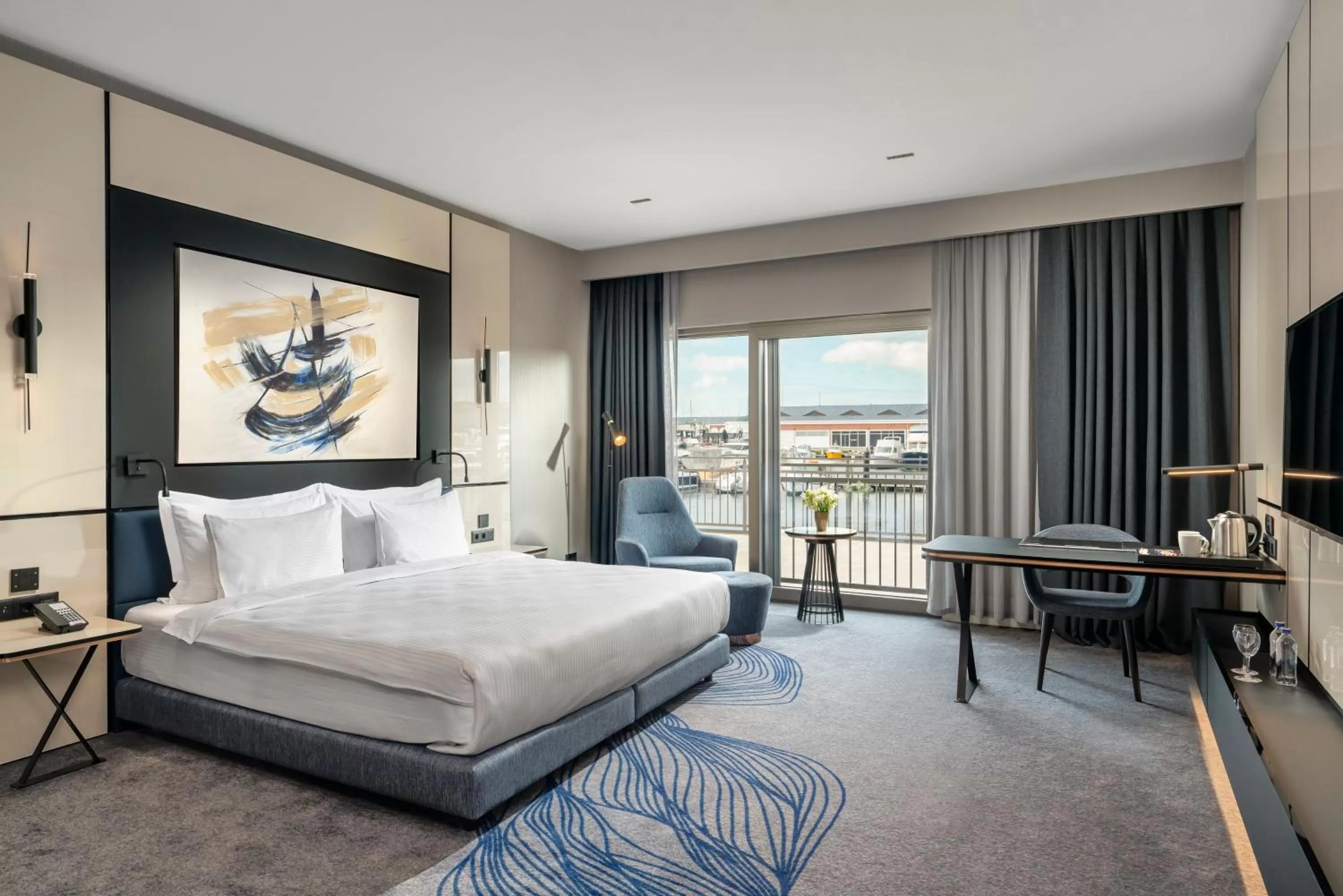 Standard King Room in Crowne Plaza - Istanbul Tuzla Viaport Marina by IHG