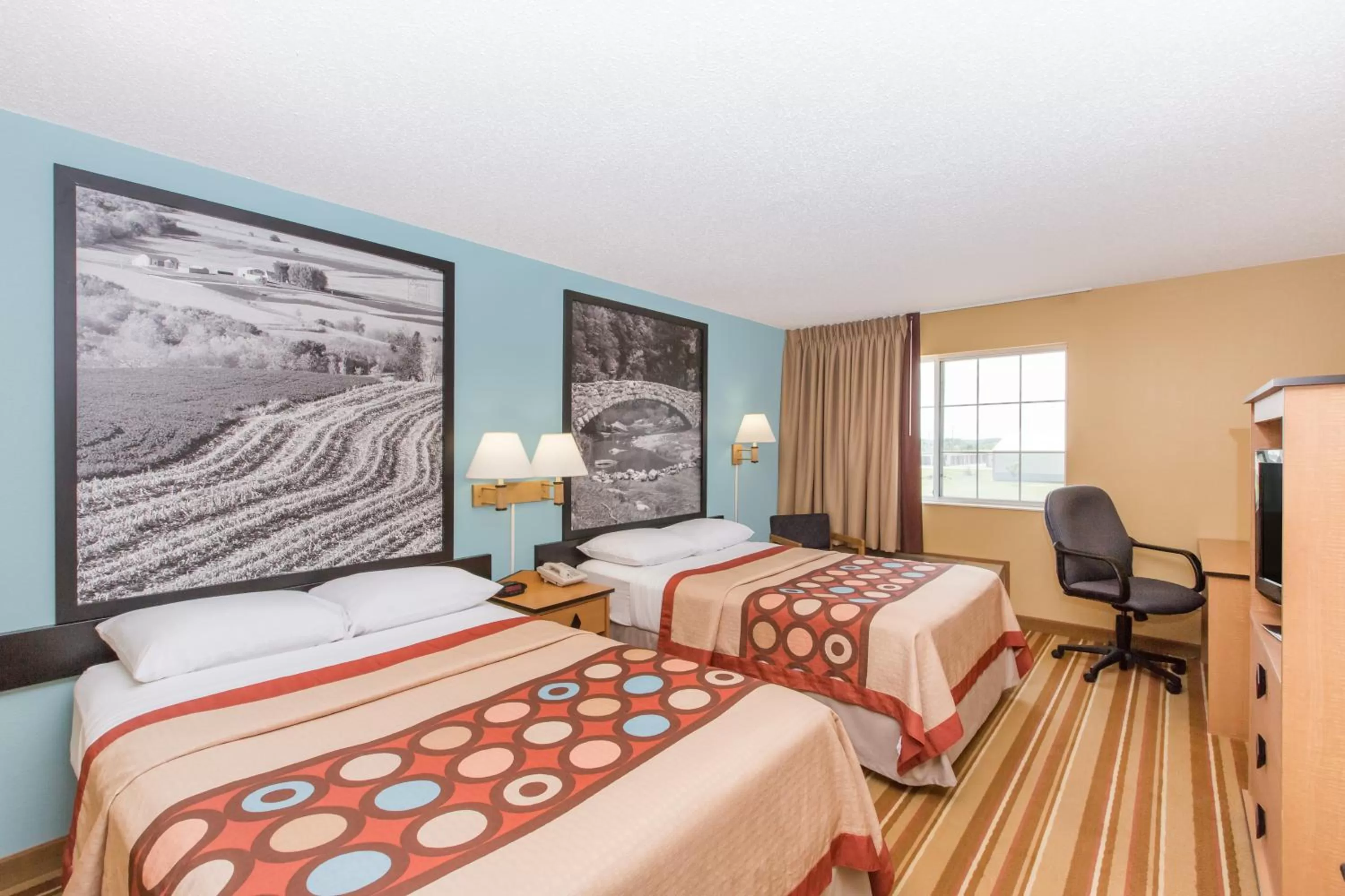 Double Room with Two Double Beds - Non-Smoking in Super 8 by Wyndham Clarinda