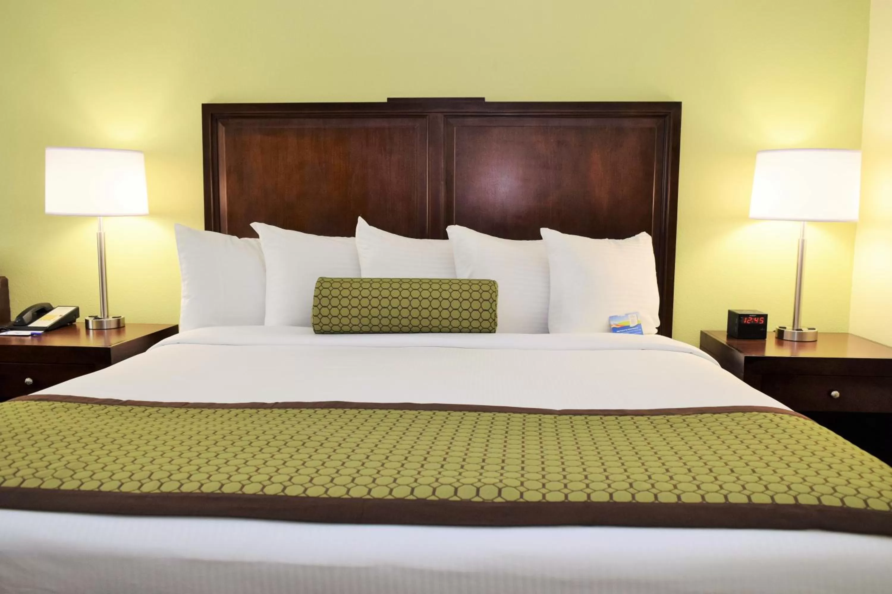 King Studio - Non-Smoking in Baymont by Wyndham Pierre