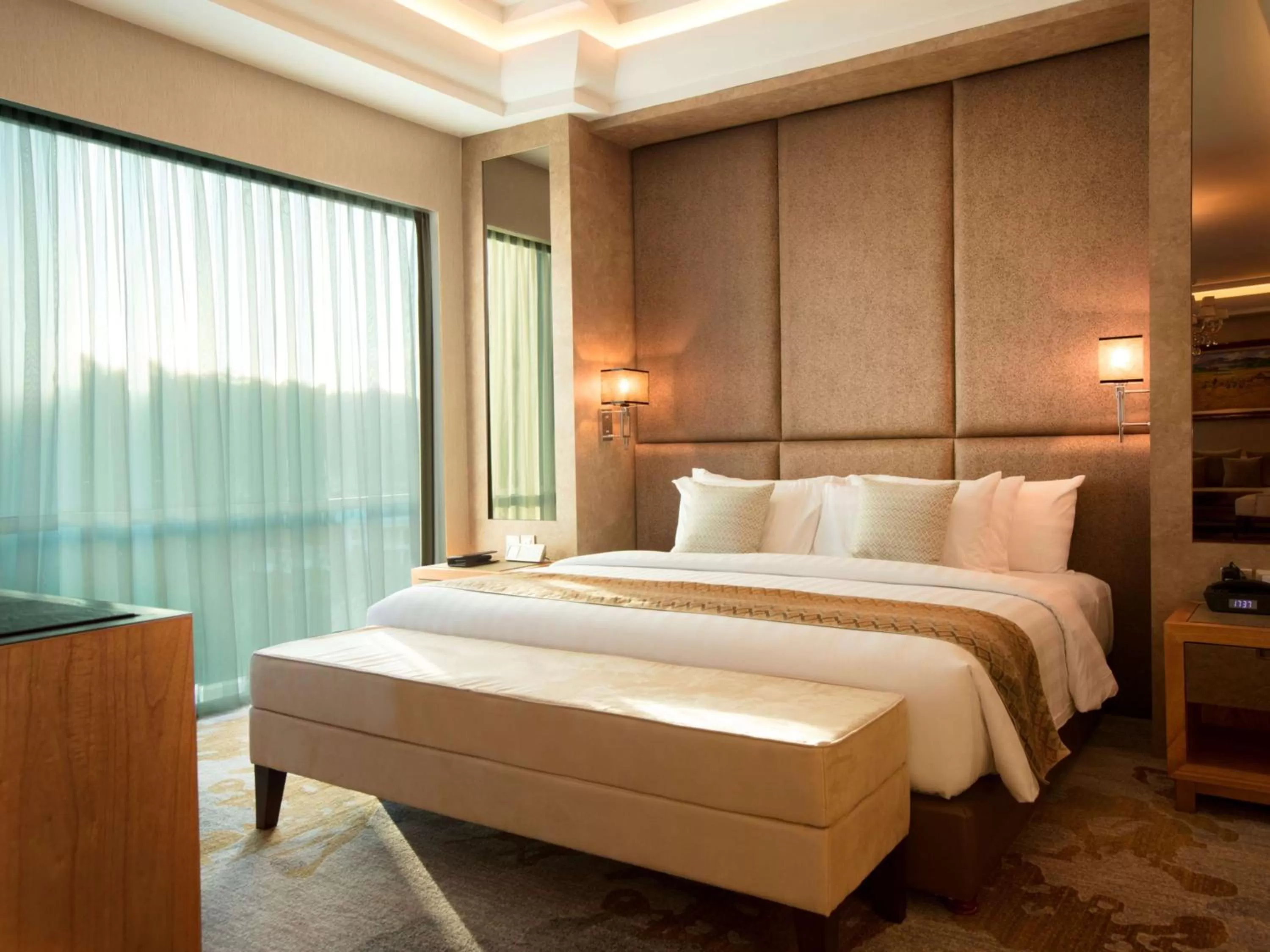Prime Minister King Suite in Wyndham Panbil Batam
