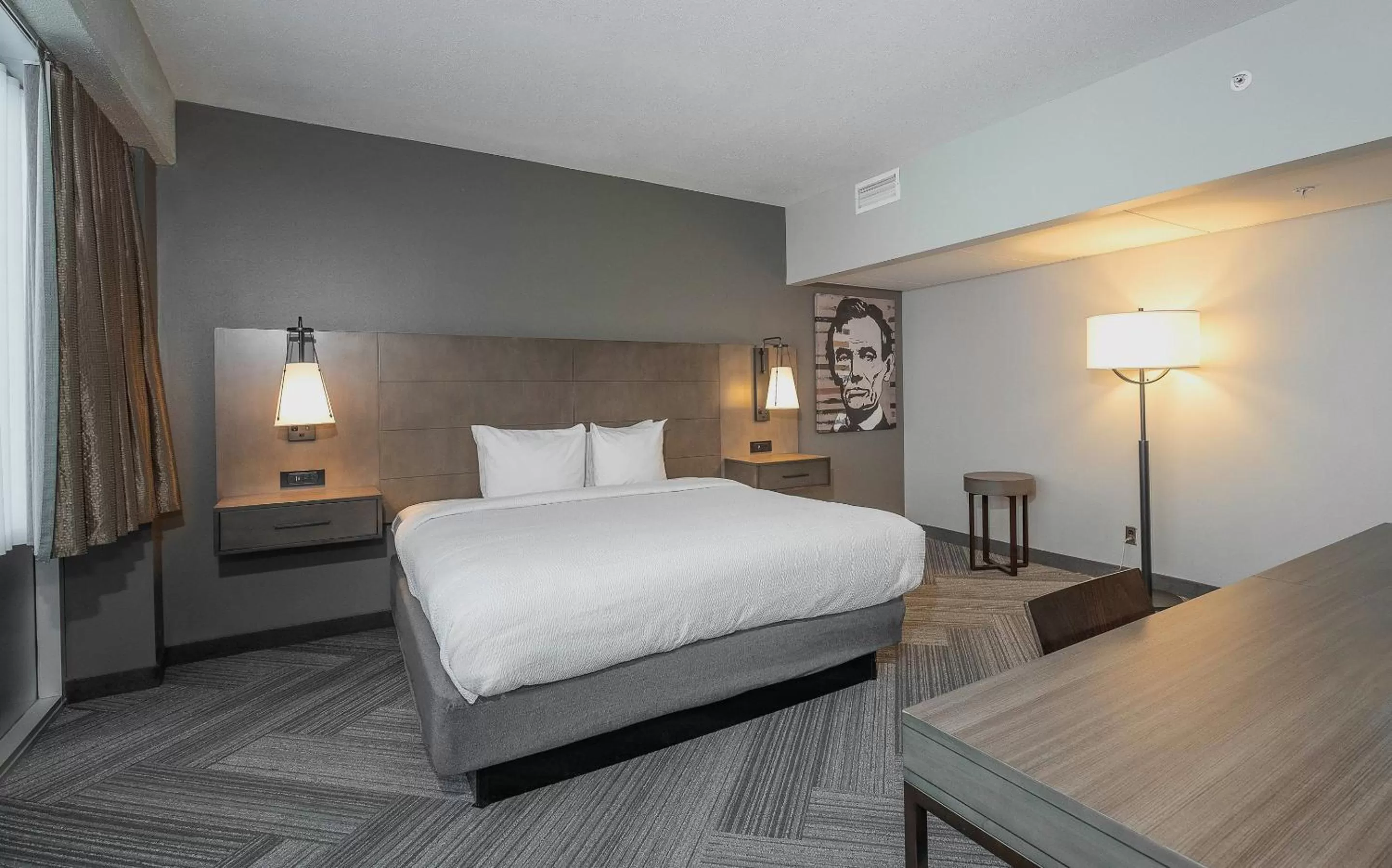 King Room - Non-Smoking in State House Inn, Trademark Collection by Wyndham