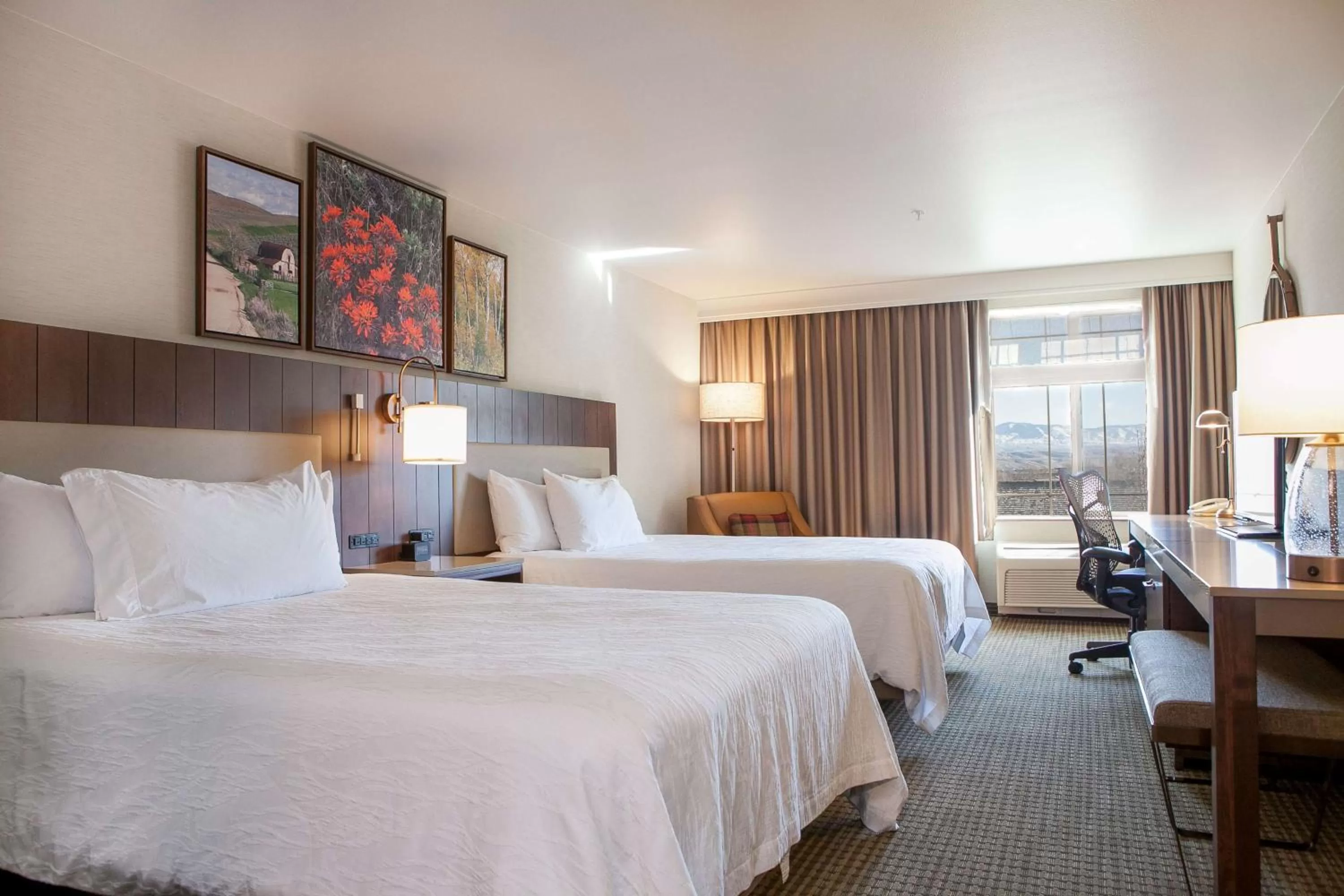 Premium Queen Room with Two Queen Beds in Hilton Garden Inn Boise / Eagle