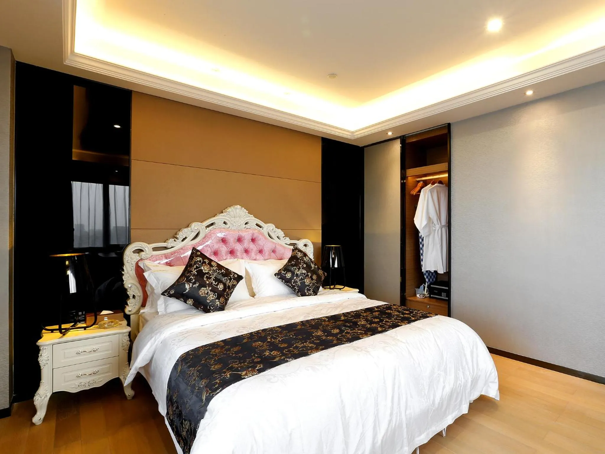 Pengman Beijing Road A-mall Apartment