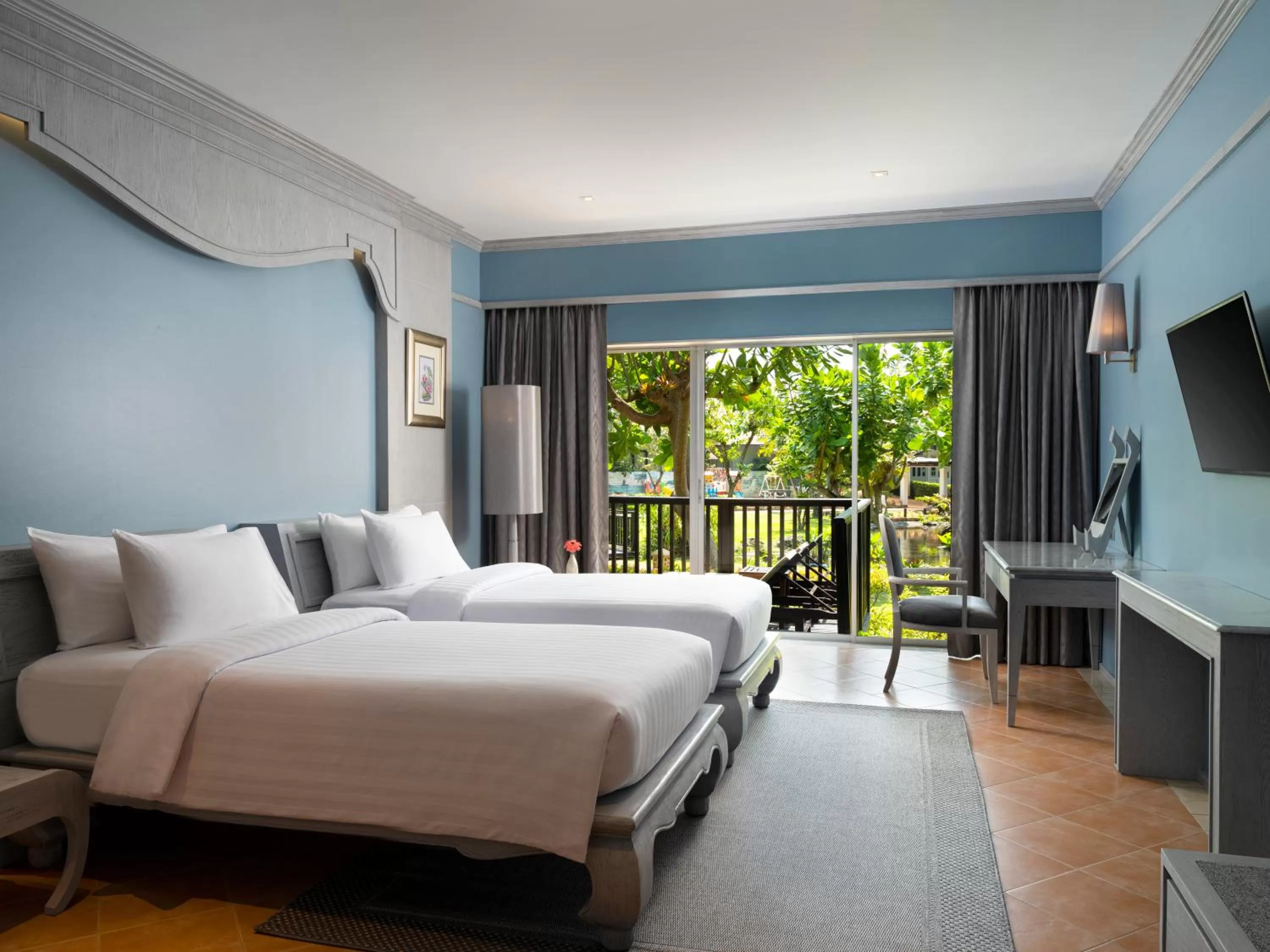 Deluxe Double or Twin Room with Garden View in Aonang Villa Resort I Beach Front