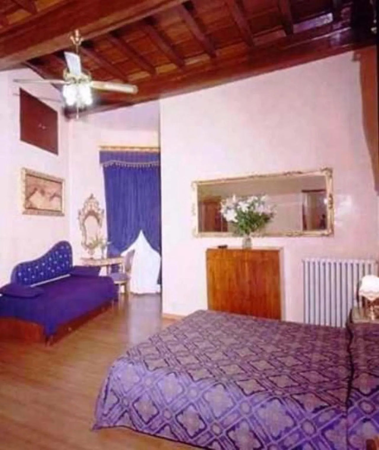 Basic Triple Room in Hotel Abaco