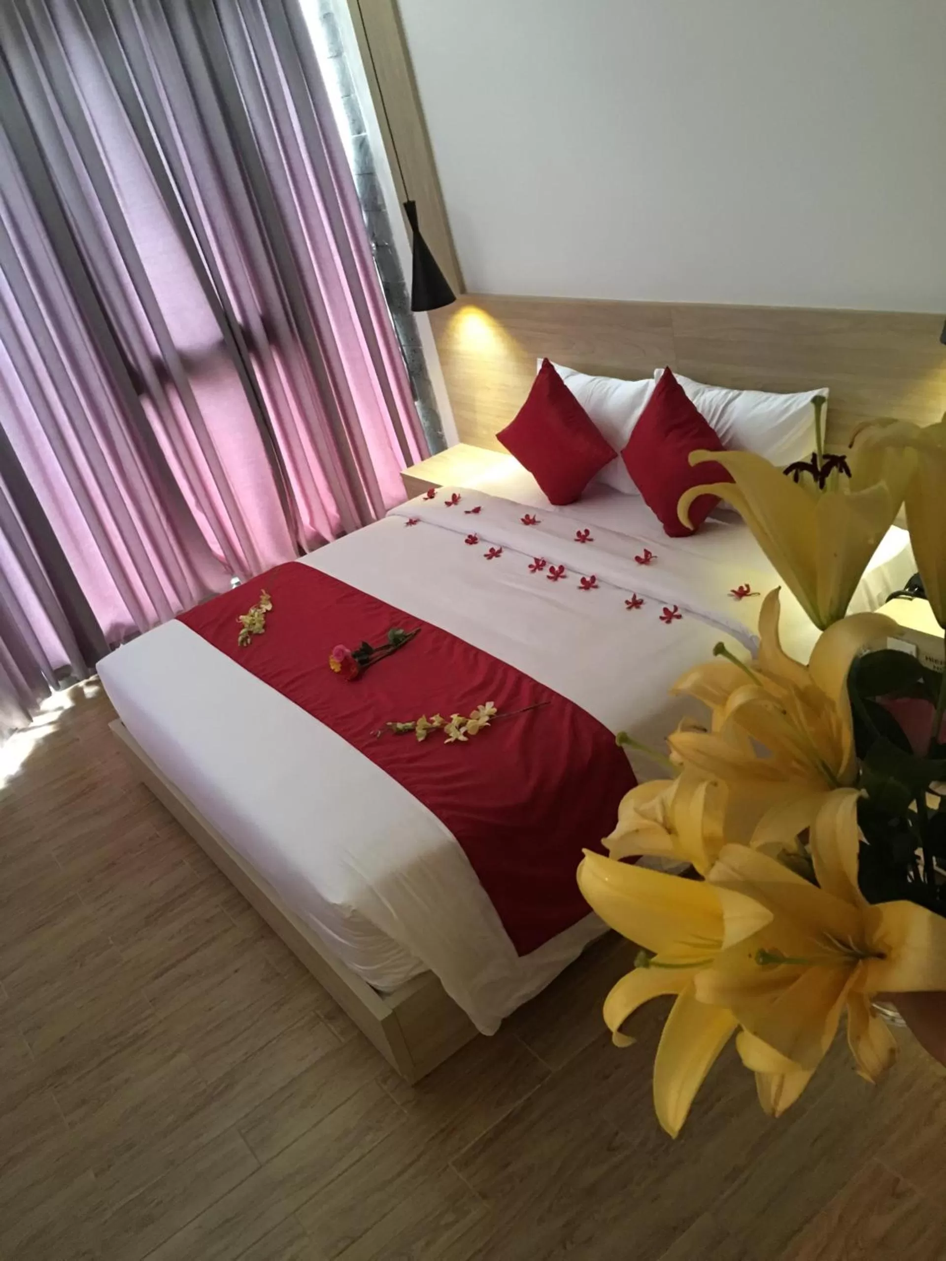 Deluxe Double Room with Sea View in Khách Sạn Hiệp Yến
