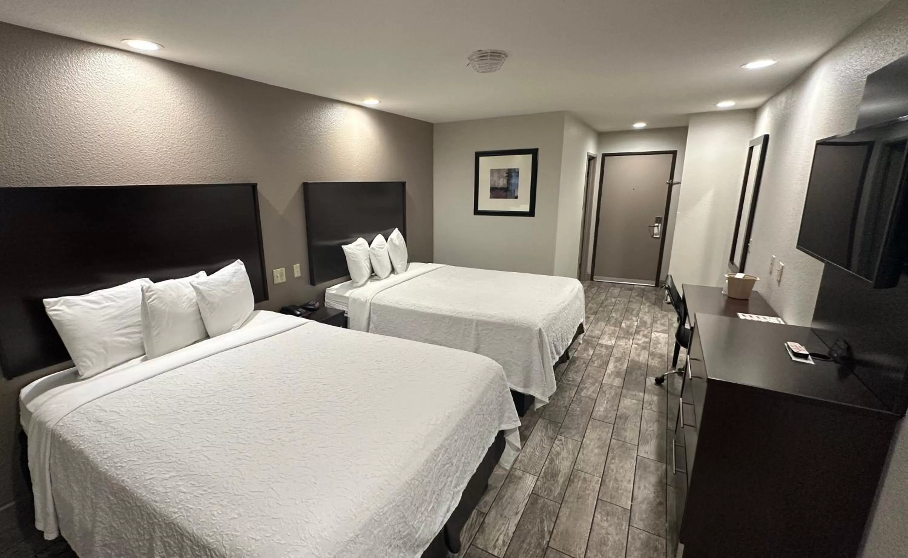 Standard Room with Two Queen Beds Smoke Free in Red Roof Inn Hayward