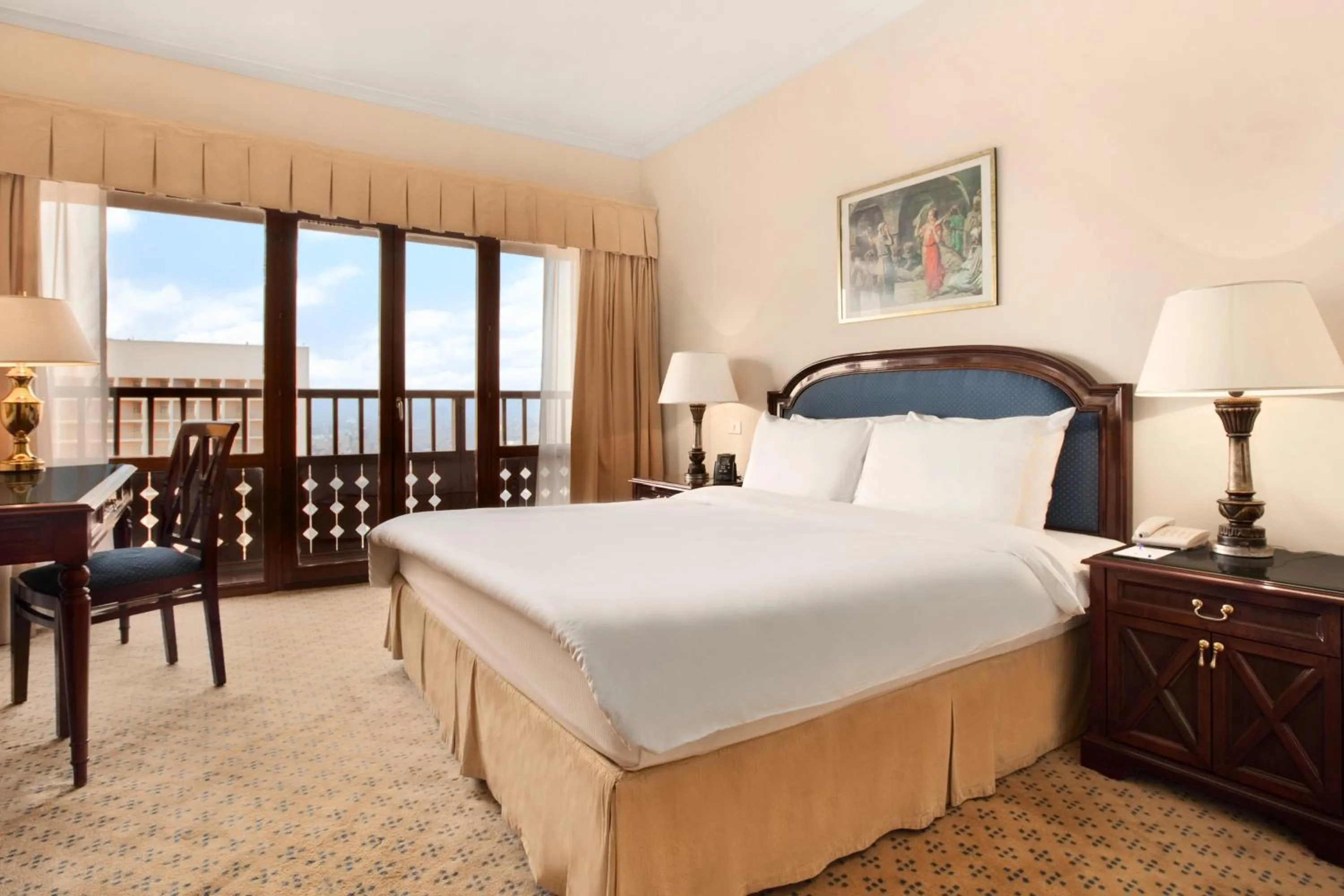 Royal City Suite in Cairo World Trade Center Hotel & Residences