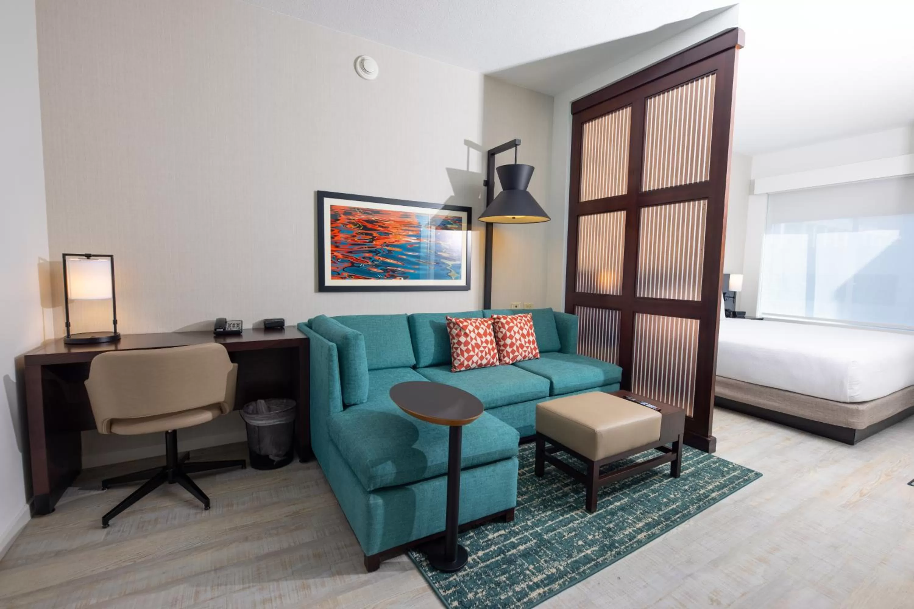 King Room with Sofa Bed and Roll-In Shower - Disability Access in Hyatt Place West Palm Beach
