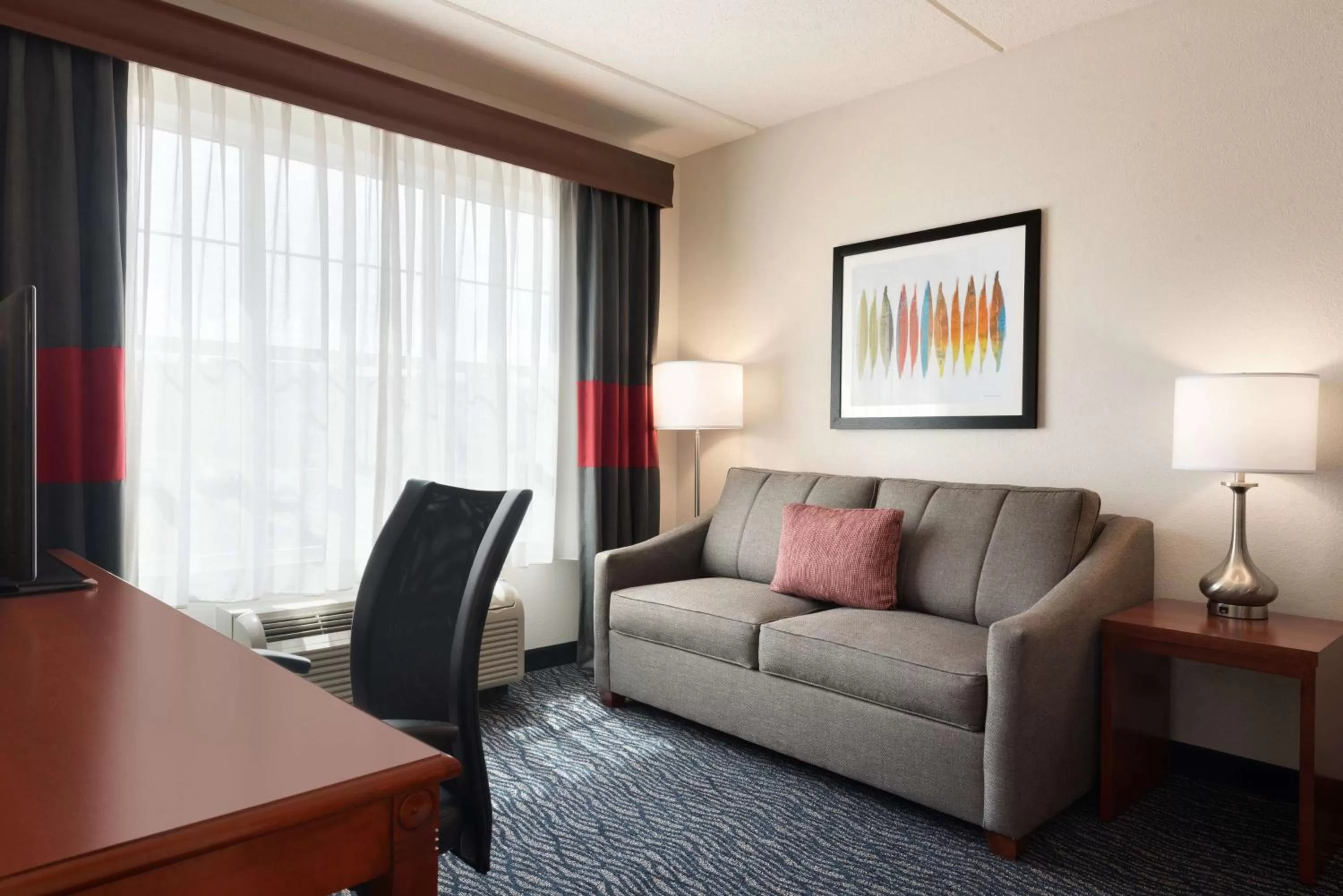 One-Bedroom King Suite - Non-Smoking in Homewood Suites by Hilton Madison West