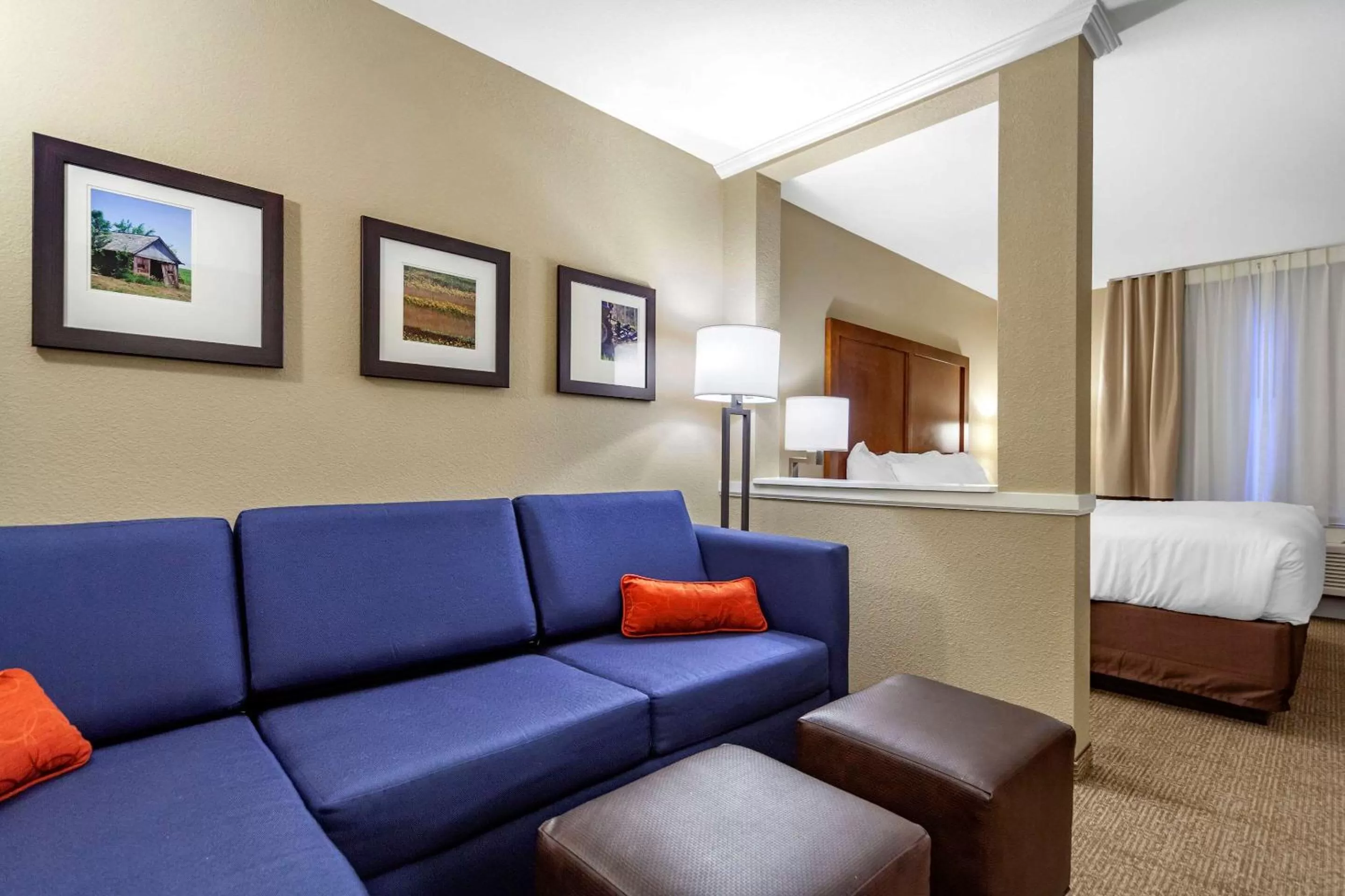 King Suite with Sofa Bed - Non-Smoking in Comfort Inn & Suites Sidney I-80