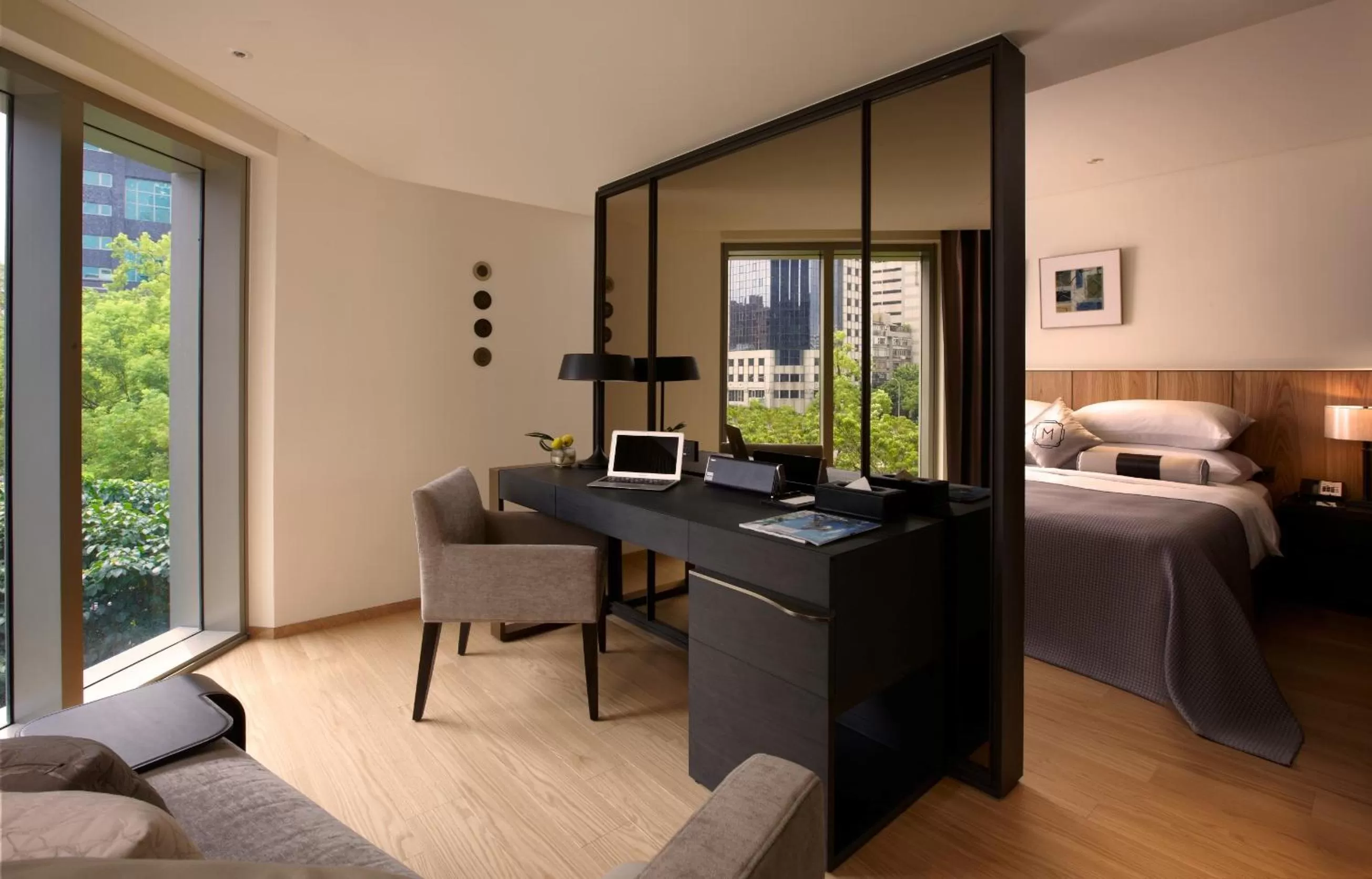 Superior King Room in Madison Taipei, a Tribute Portfolio Hotel