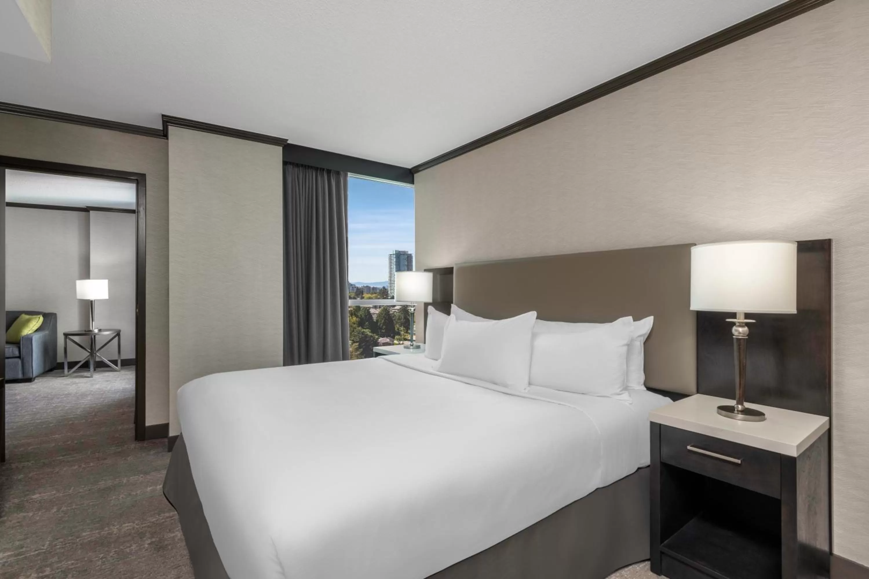 One-Bedroom King Suite in Hilton Vancouver Metrotown