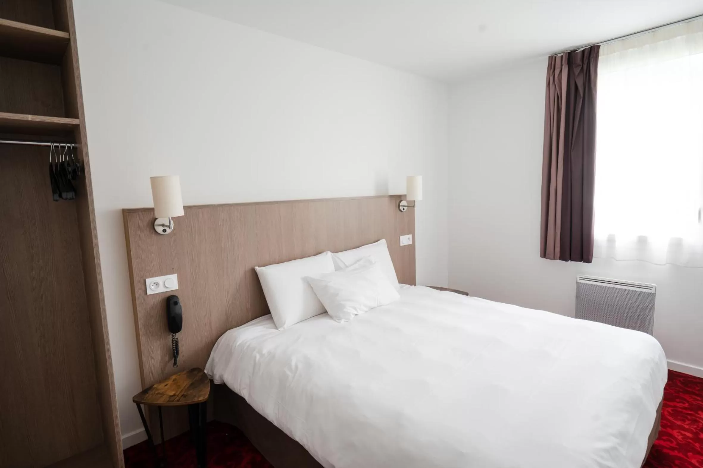 Superior Double Room in Brit Hotel Essentiel Cholet