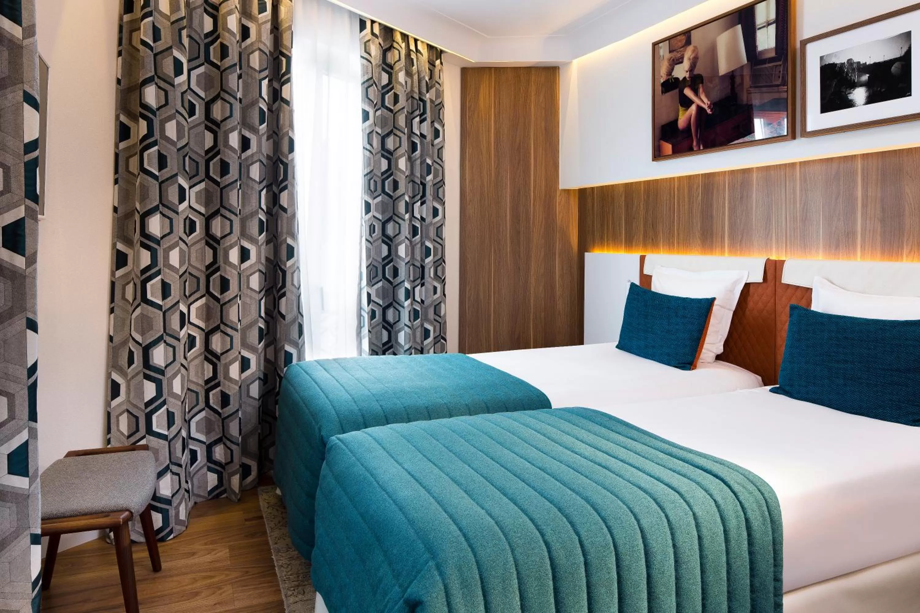 Prestige Room in Hôtel Eiffel Turenne