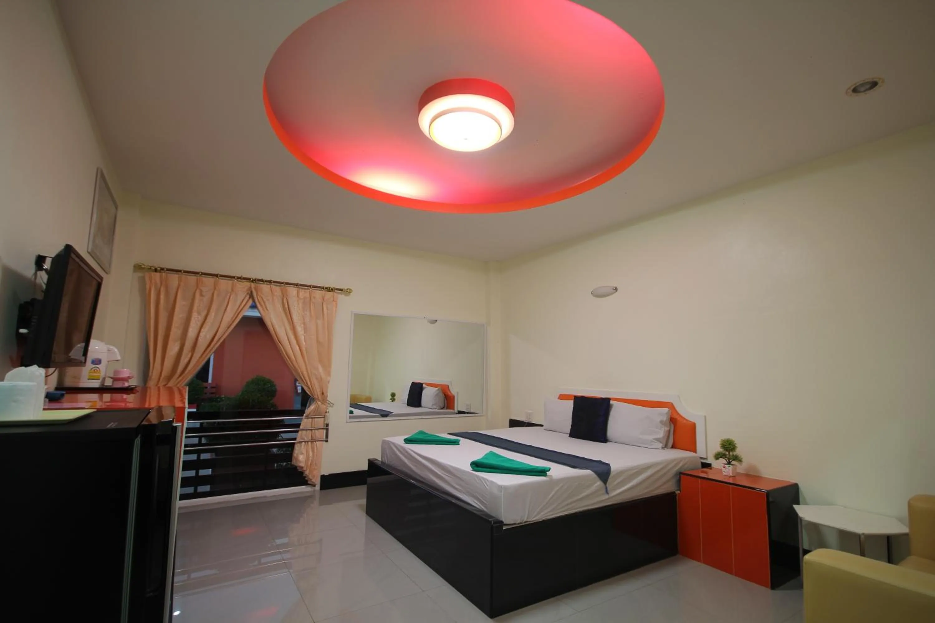 Double Room with Private Bathroom in Windsor Resort