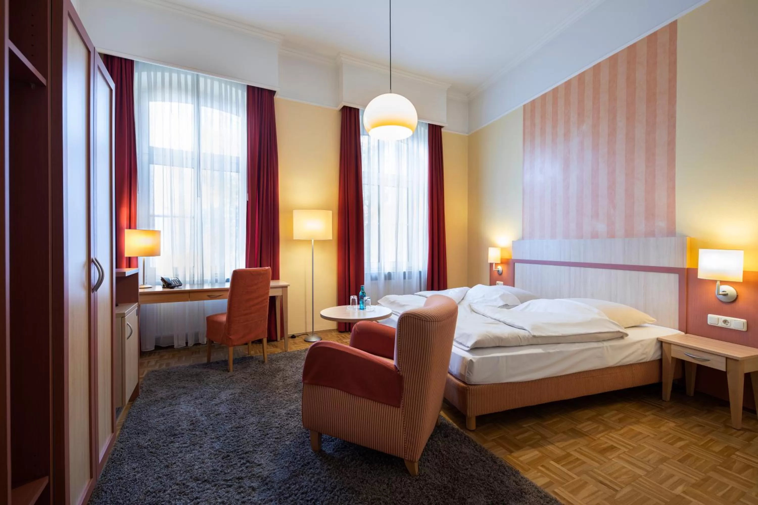 Economy Double Room in ACHAT Sternhotel Bonn