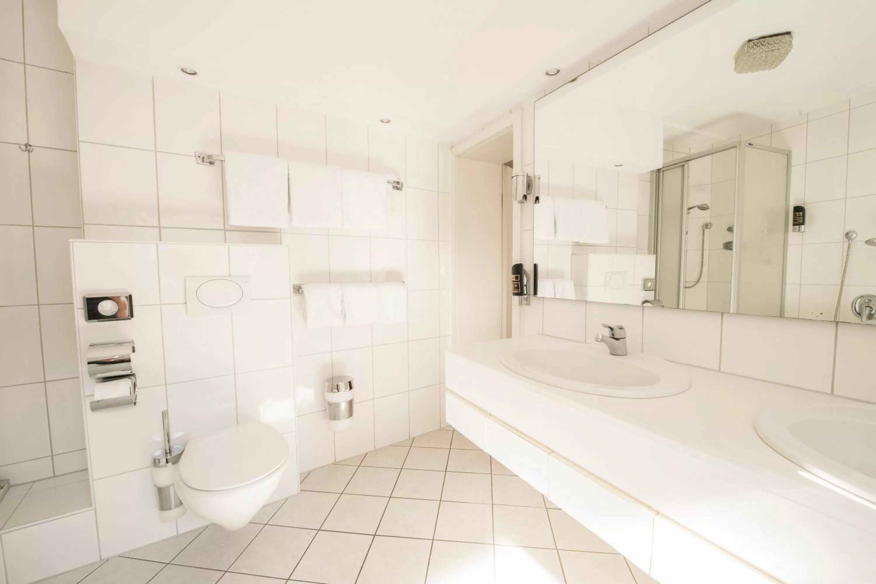 Standard Twin Room in Hotel Traube Rüdesheim