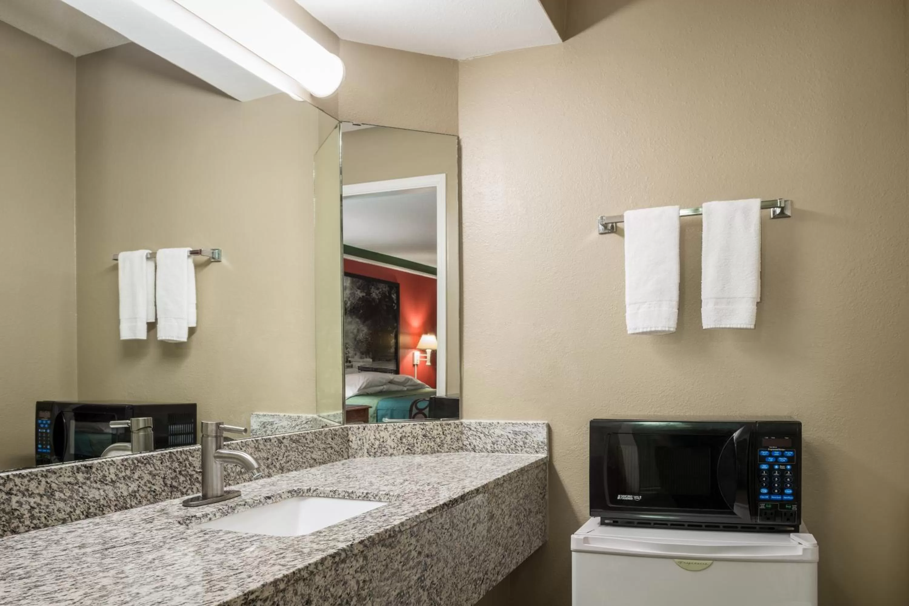 King Room - Smoking  in Super 8 by Wyndham Little Rock/Otter Creek