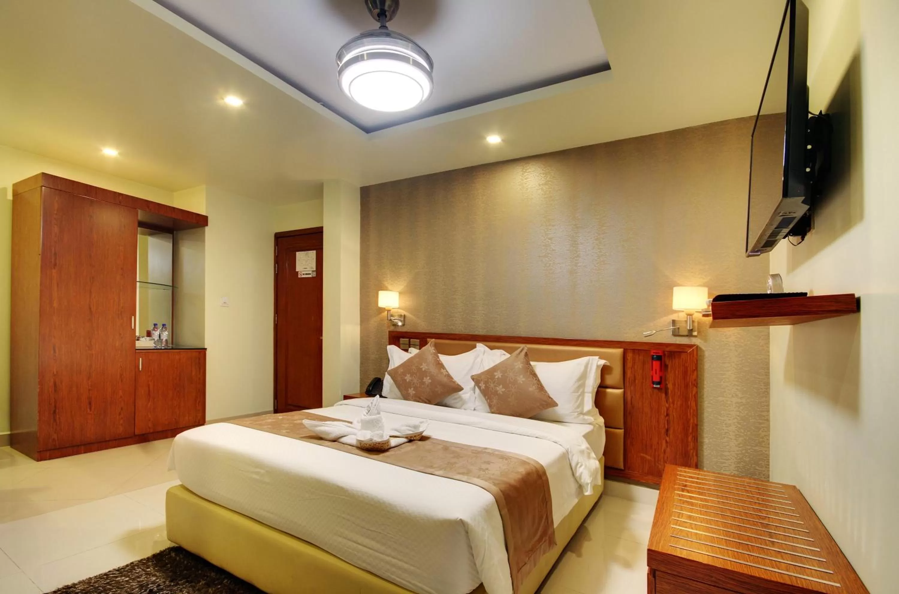 Executive Double Room (Free Return Airport Transfer, 10% off on Food & Beverage and Spa) in Unima Grand