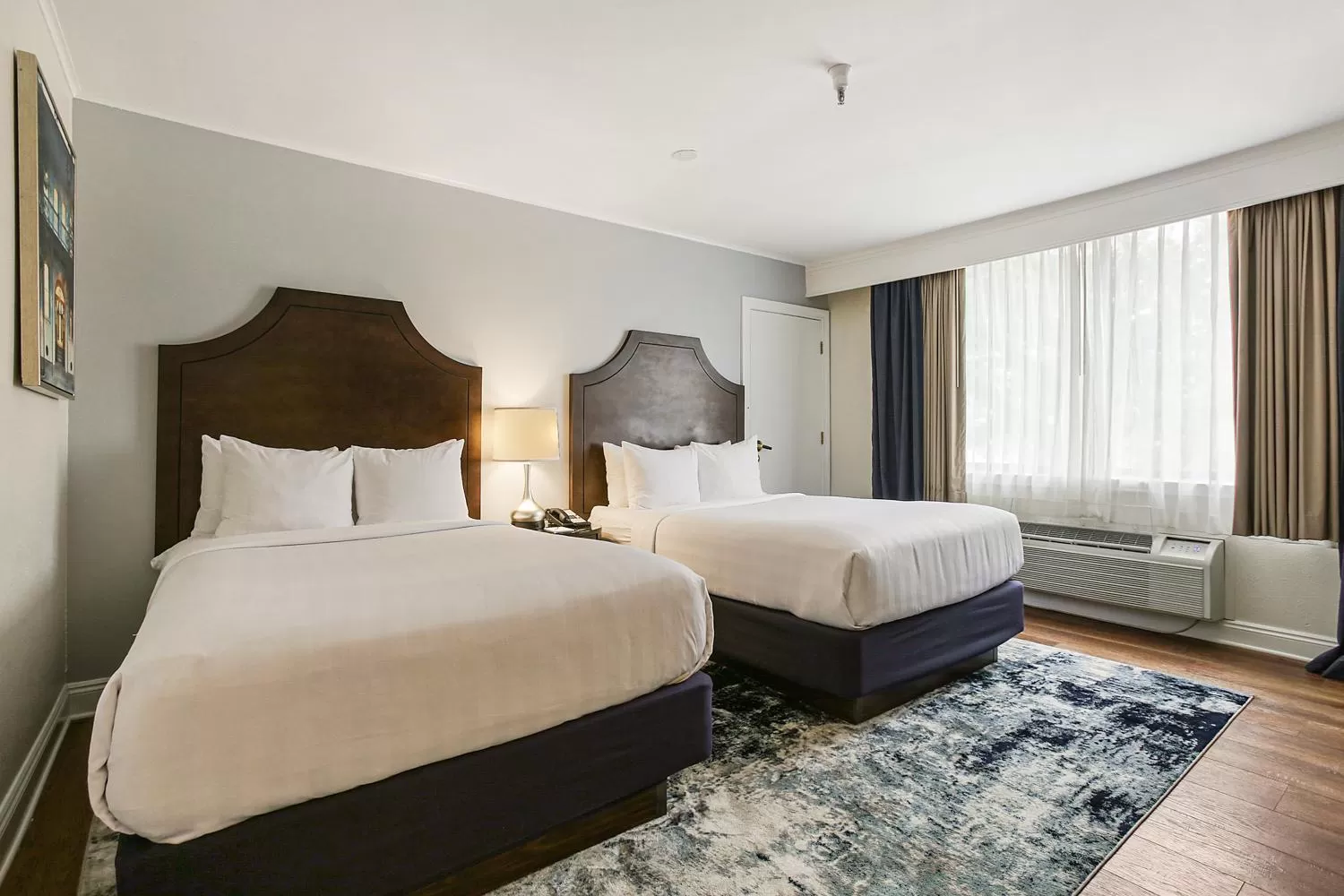 Double Room with Two Double Beds - Disability Access in St Charles Inn, Superior Hotel