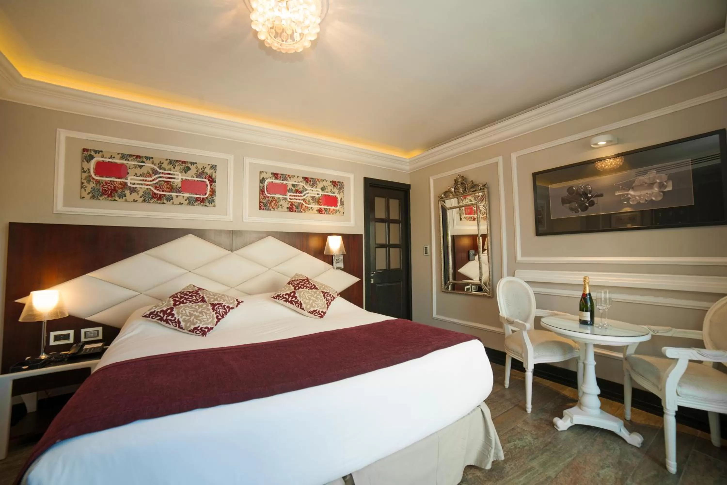 Premium Double Room with Terrace in Hotel Sommelier Boutique