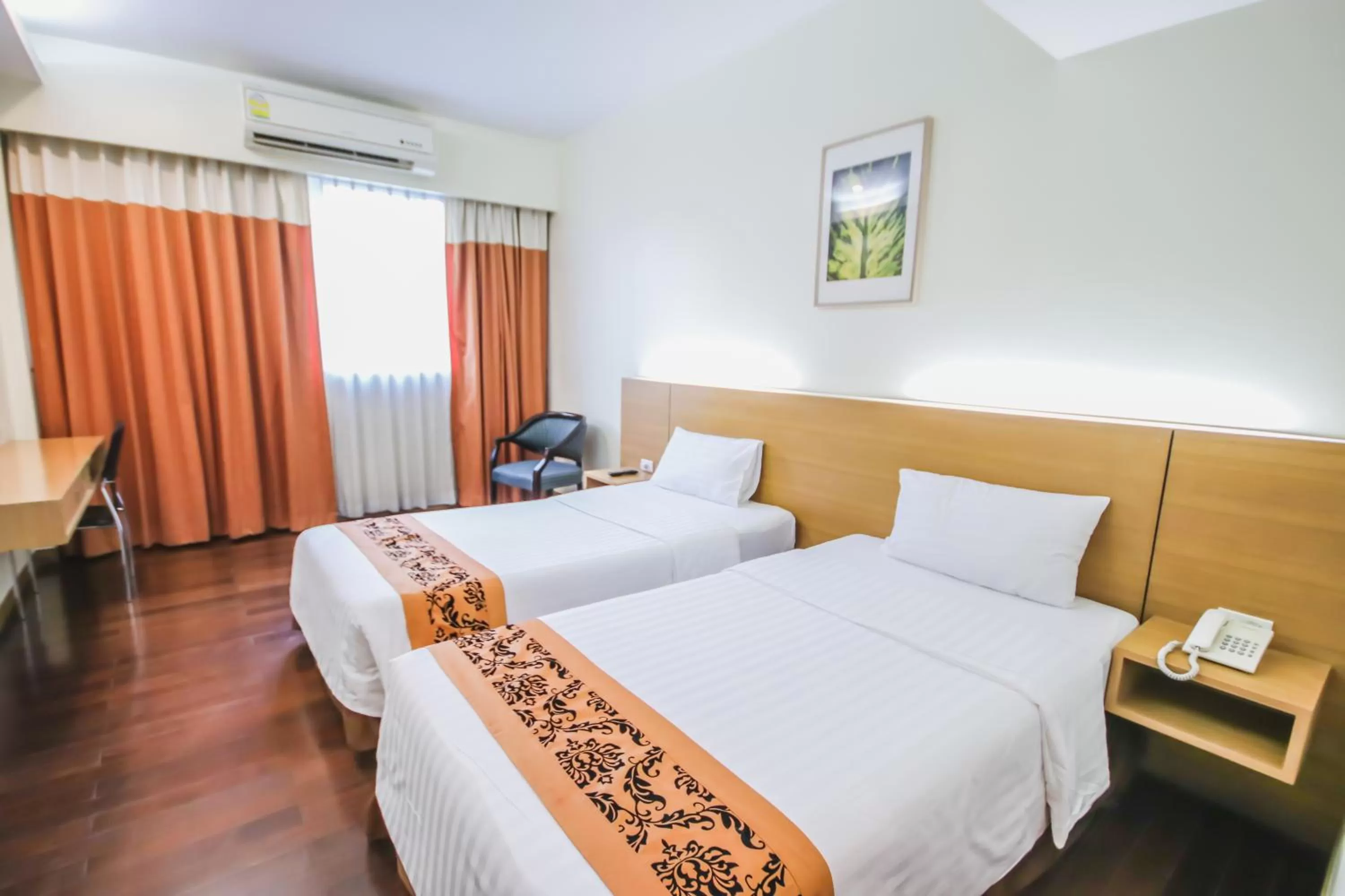 Budget Twin Room in P2 Boutique