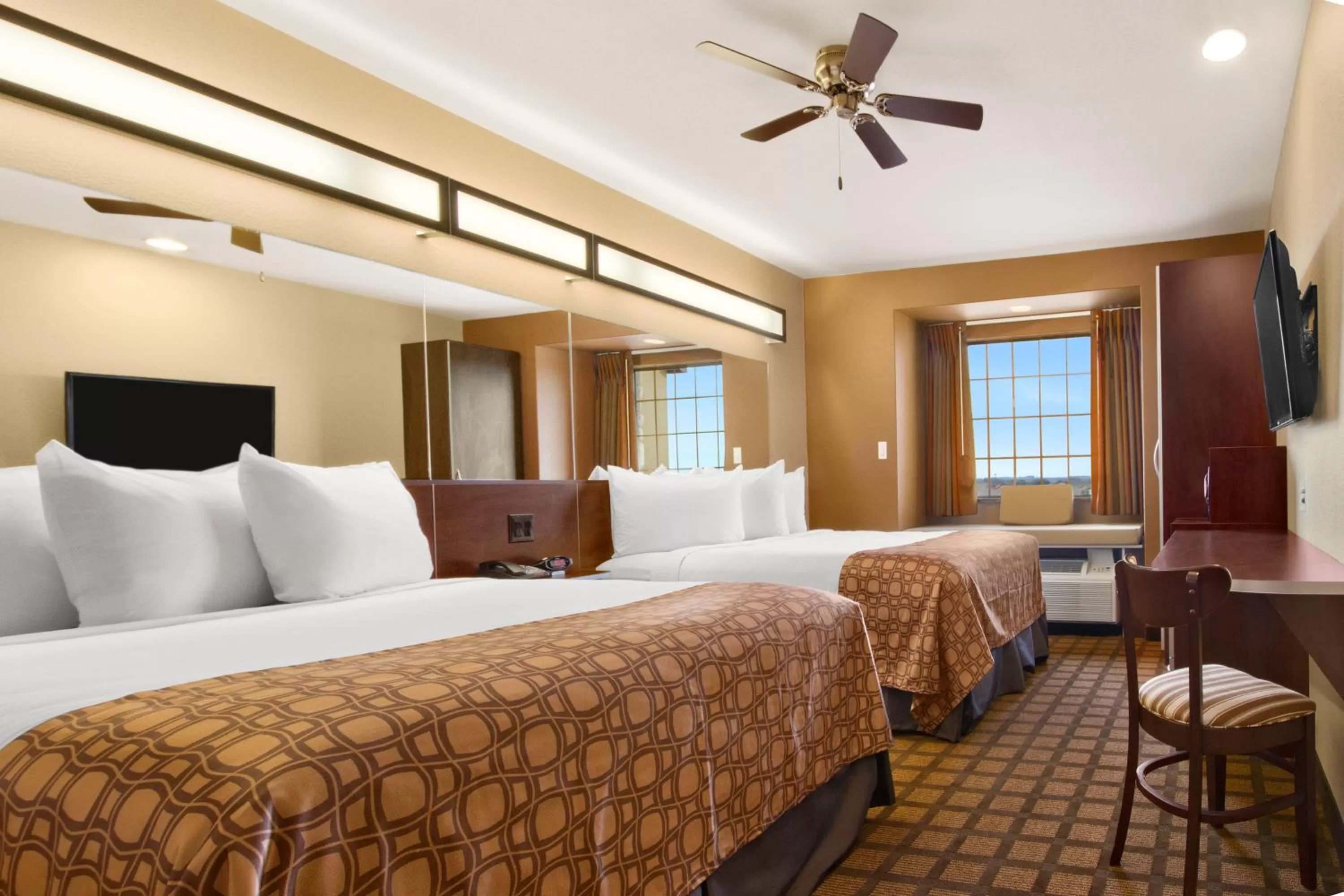 Queen Room with Two Queen Beds - Non-Smoking in Microtel Inn & Suites by Wyndham Round Rock