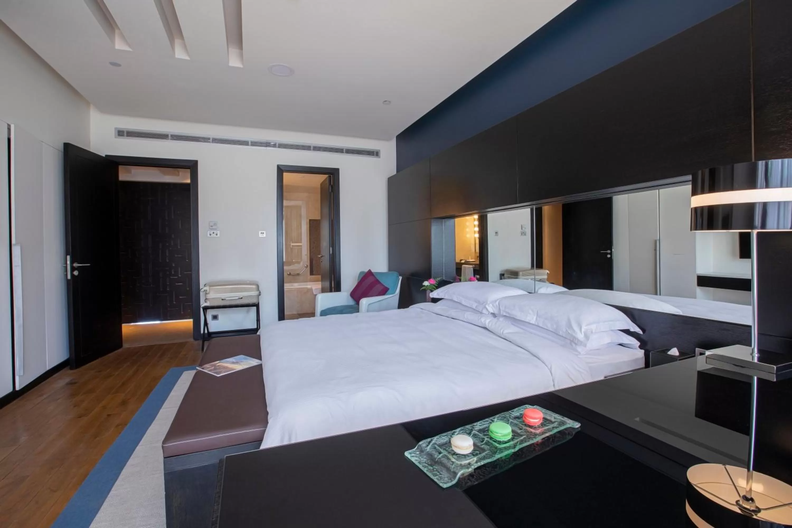 Three-Bedroom Suite in The Abdali Boulevard Hotel