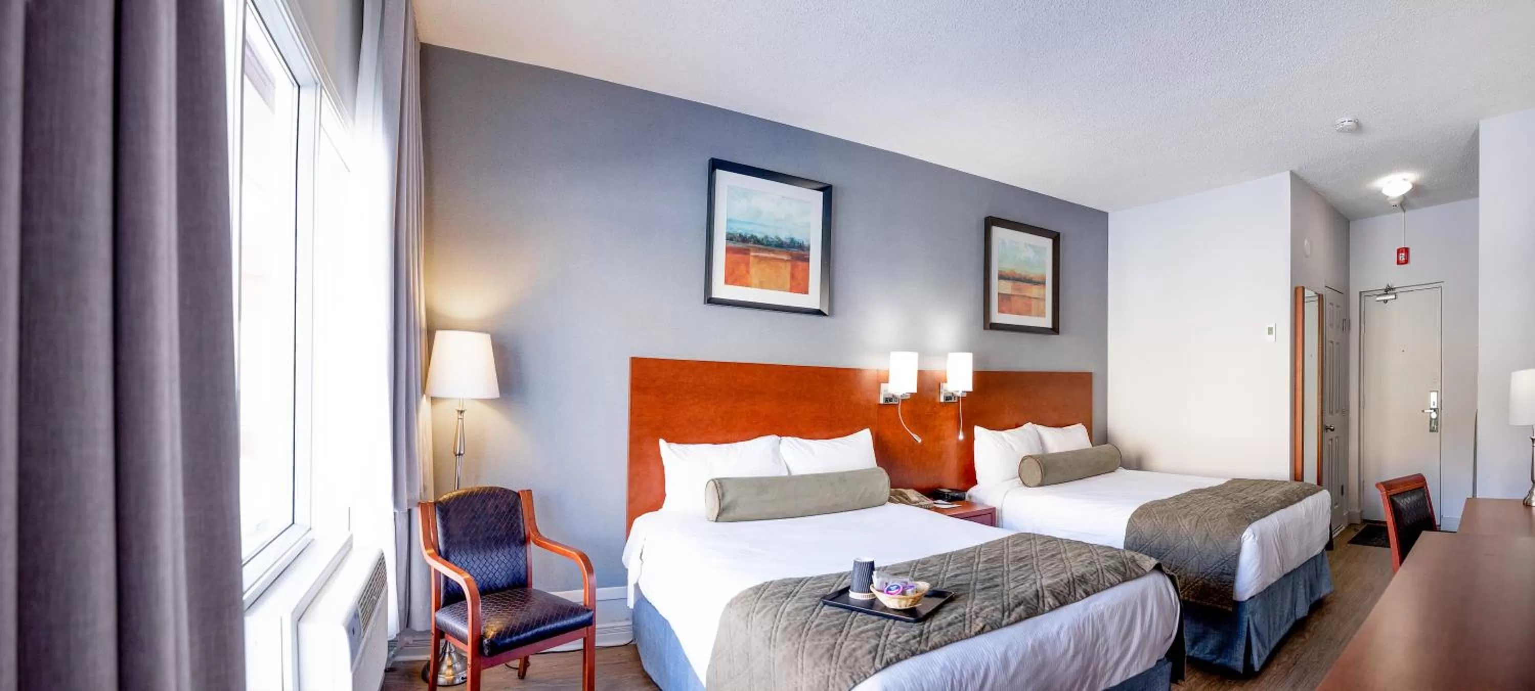 Premium Double Room with Two Double Beds in Auberge Royal Versailles