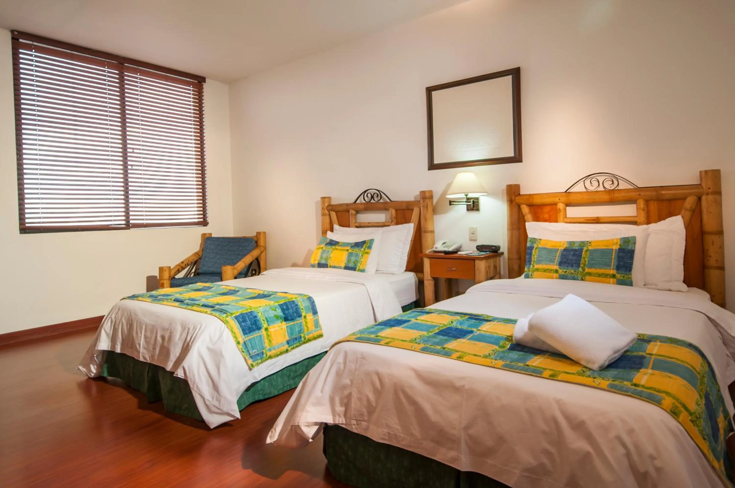 Standard Twin Room in Armenia Hotel