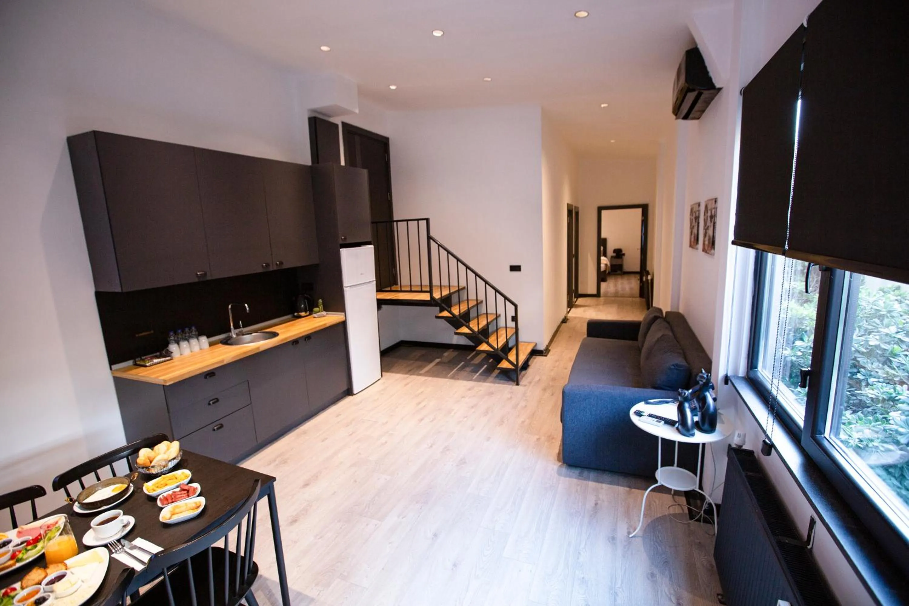 Twin Room with Garden View in Cityloft 161