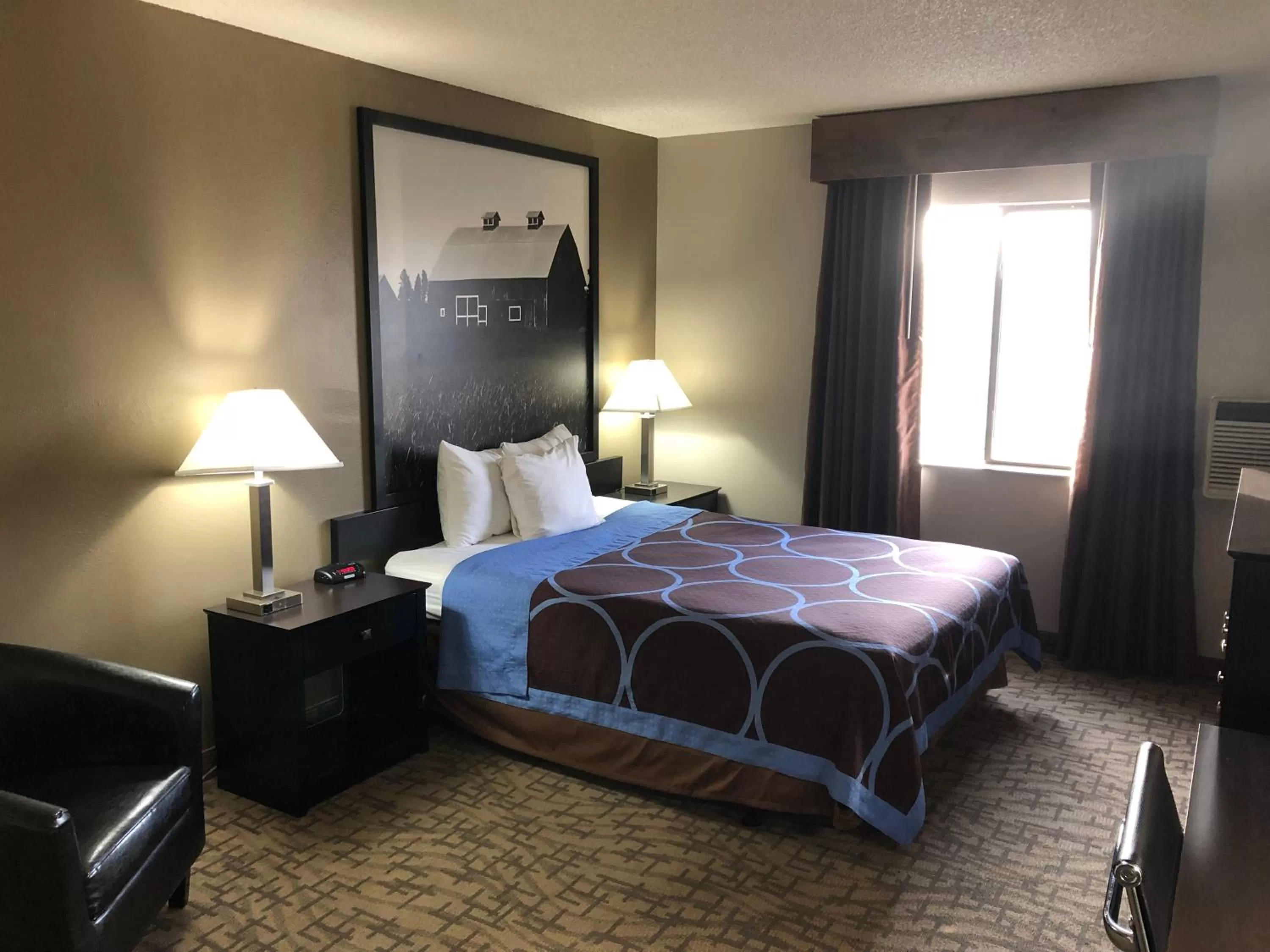 Queen Room - Mobility Access/Non-Smoking in Super 8 by Wyndham Boise