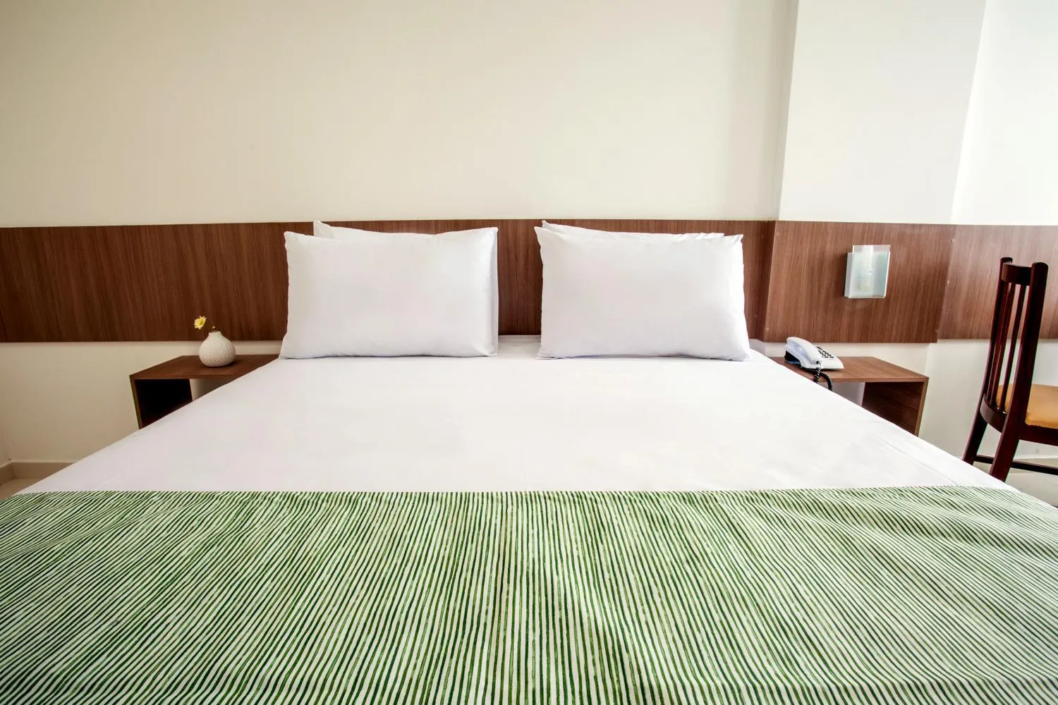 Family Room with Side Sea View in João Pessoa Hplus Beach