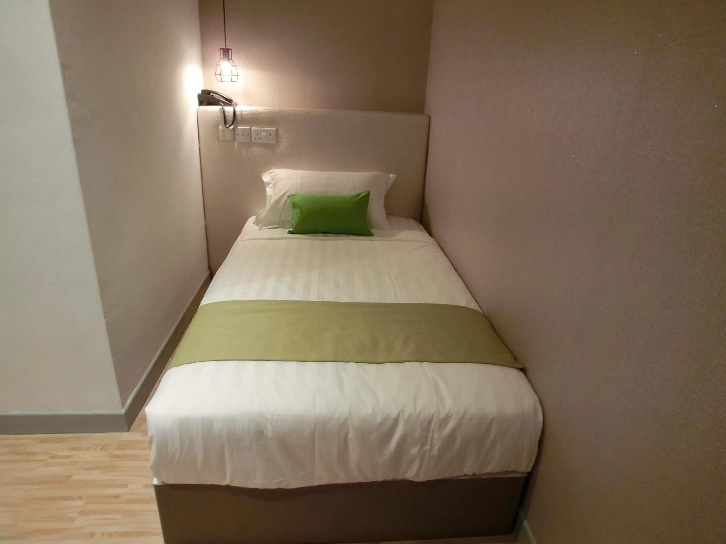 Single Room without Window in Champion Hotel